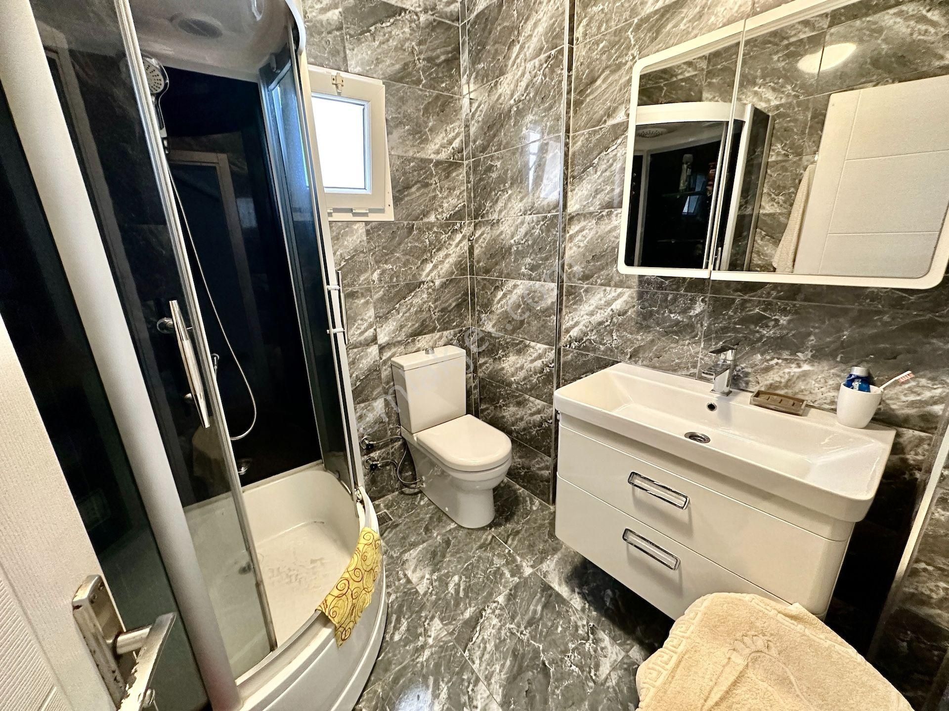 Turgutreis Merkezde Deniz Manzaralı Havuzlu Müstakil Villa - Görsel 22