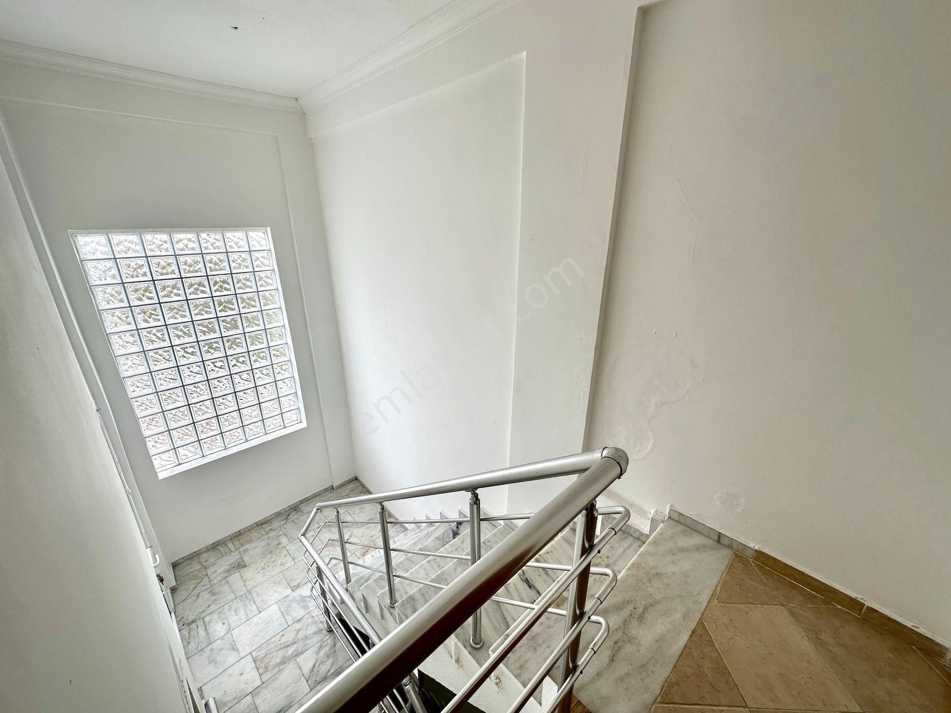 Turgutreis Merkezde Deniz Manzaralı Havuzlu Müstakil Villa - Görsel 26