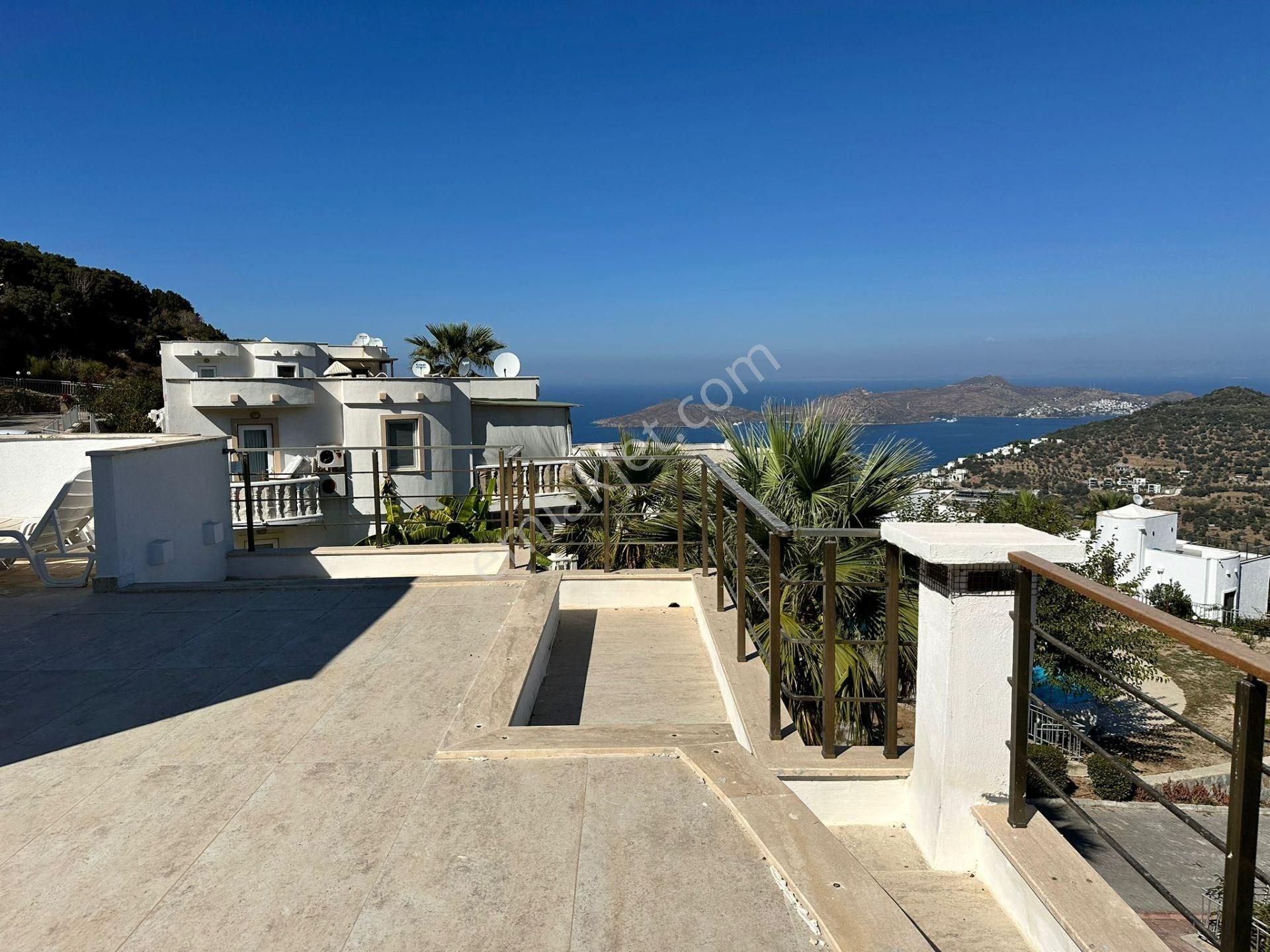 Bodrum Yalıkavak Satılık Villa Yalıkavak Holiday Garden Sitesinde Müstakil Villa