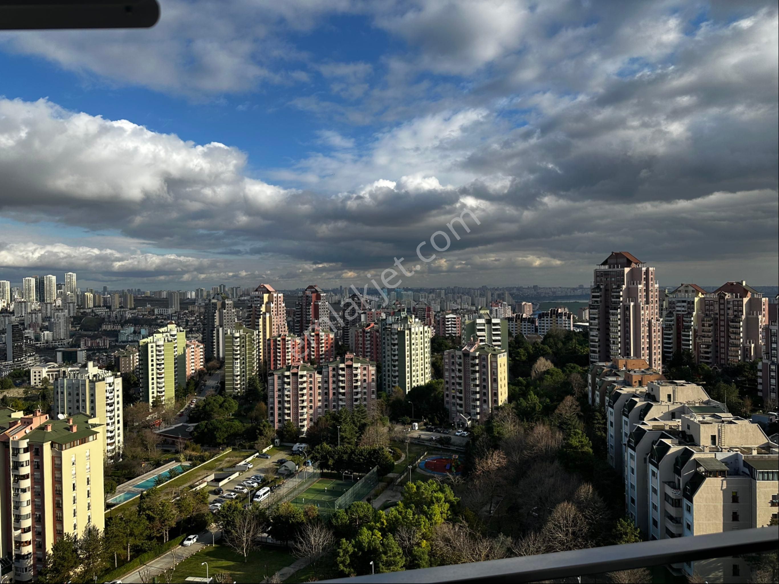 Başakşehir Bahçeşehir 2. Kısım Satılık Daire Acil Yuvam Bahçeşehir Evleri Şerefiyeli Manzaralı Lüks Daire