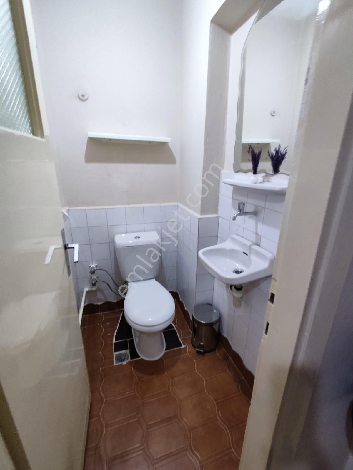 Girne Bulvarı Üzerinde Asansörlü Geniş Aydınlık 2+1 Daire D-39 - Görsel 11