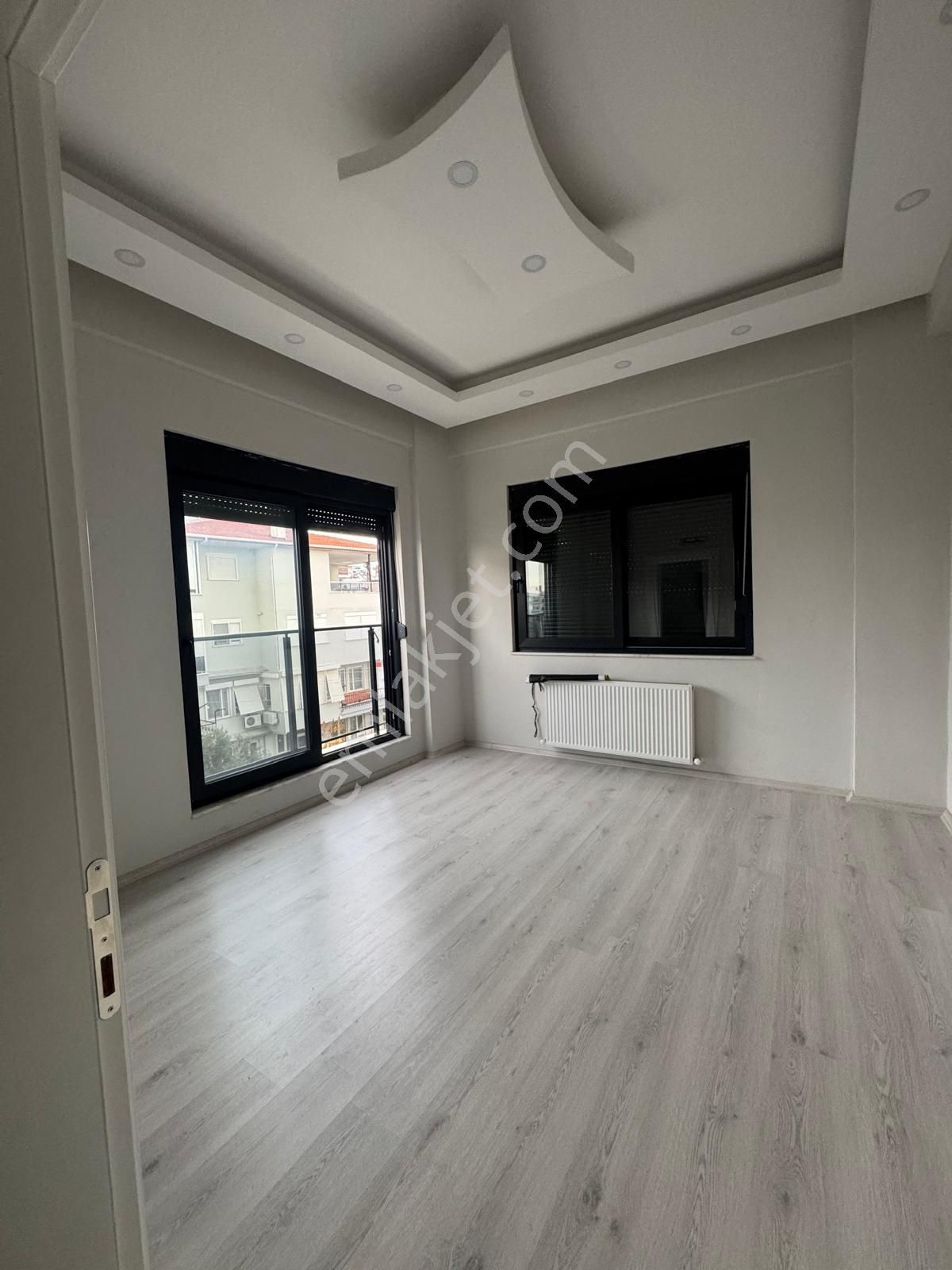 Serik Gedik Kiralık Daire Antalya Serik Orta Mah. 3+1 Doğalgazlı Sıfır Daire