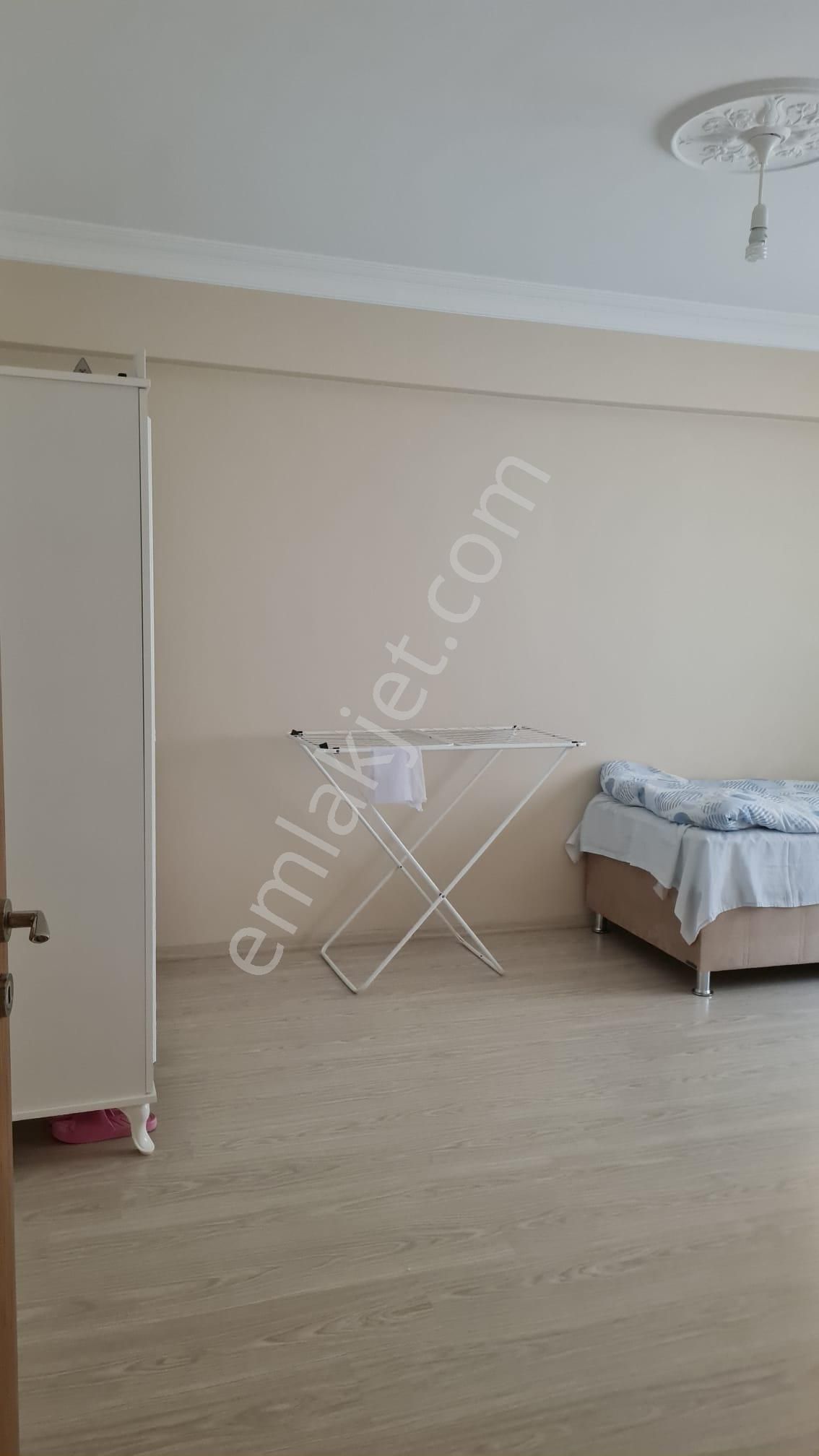 Gemlik Cumhuriyet Mah.de Satılık 5+2 Dubleks Daire 320m2.(açıklamayı Okuyunuz) - Görsel 23