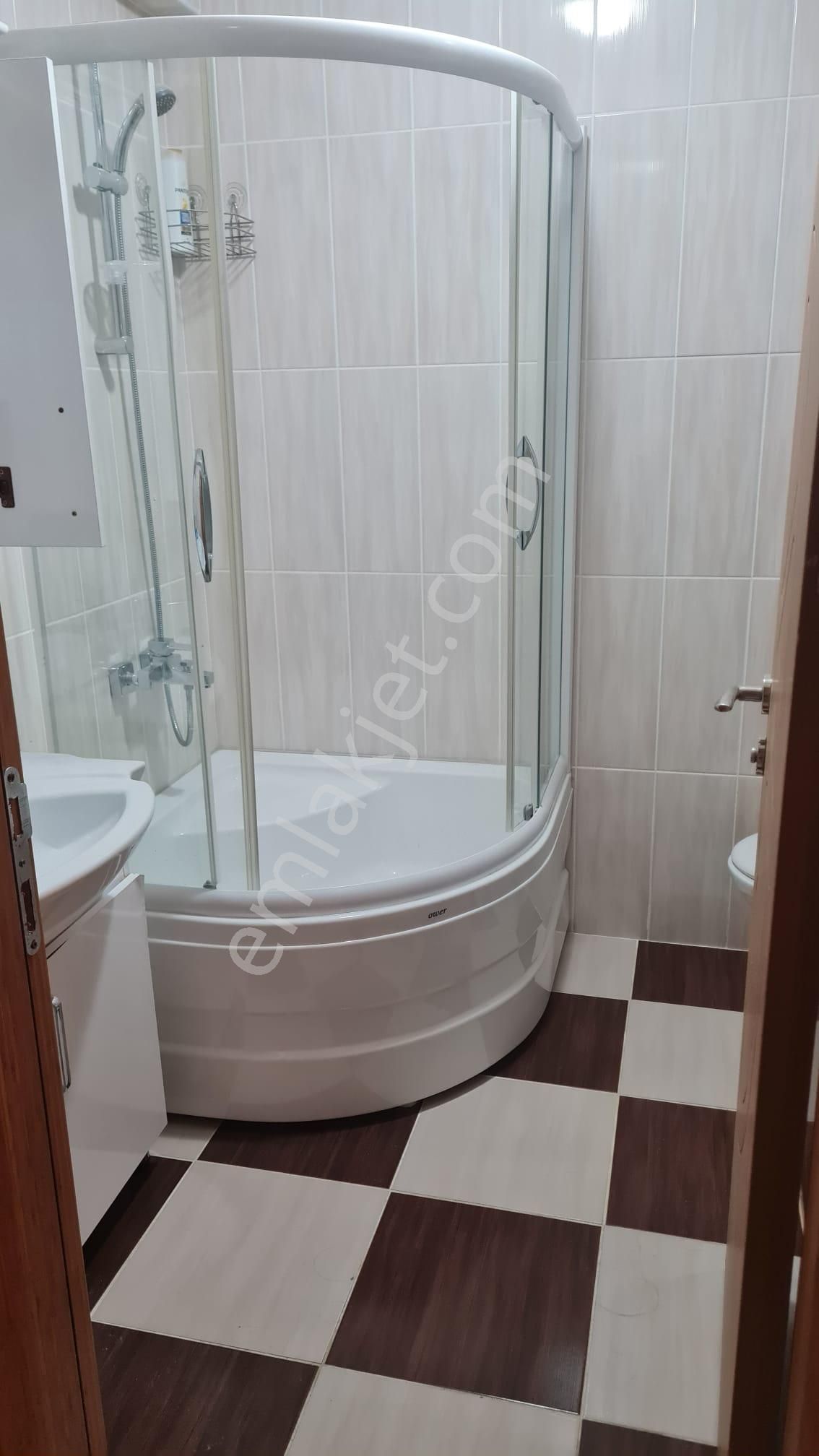 Gemlik Cumhuriyet Mah.de Satılık 5+2 Dubleks Daire 320m2.(açıklamayı Okuyunuz) - Görsel 21