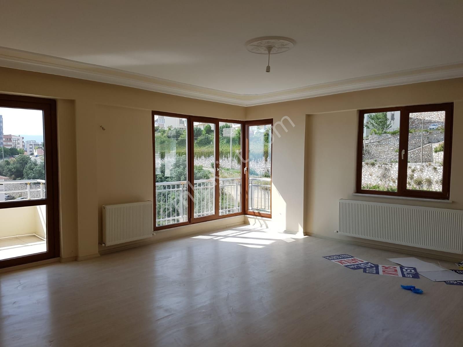 Gemlik Cumhuriyet Mah.de Satılık 5+2 Dubleks Daire 320m2.(açıklamayı Okuyunuz) - Görsel 11