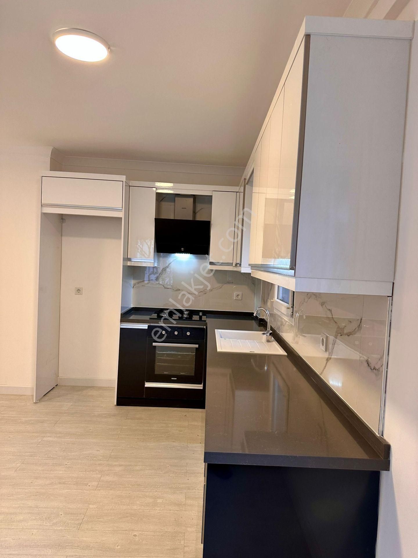 Turgutreis Merkezde Sahile 50 Metre Mesafede Bahçe Katı Daire - Görsel 20