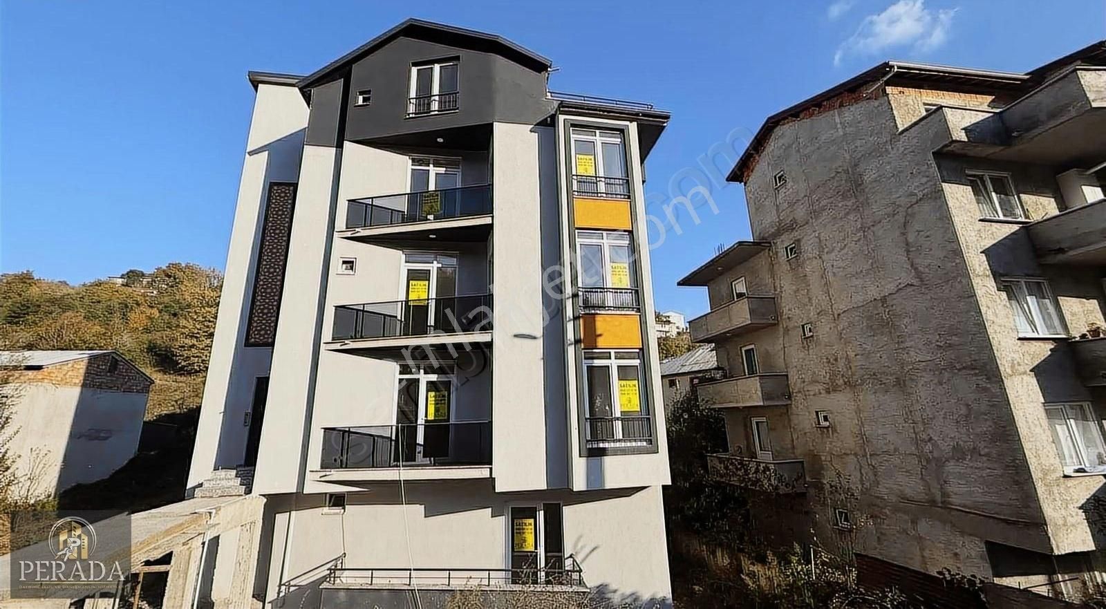 İzmit Alikahya Merkez Satılık Daire İzmit Alikahya'da 4+1 Ebv. Banyolu 195 M2 Satılık Çatı Dubleks