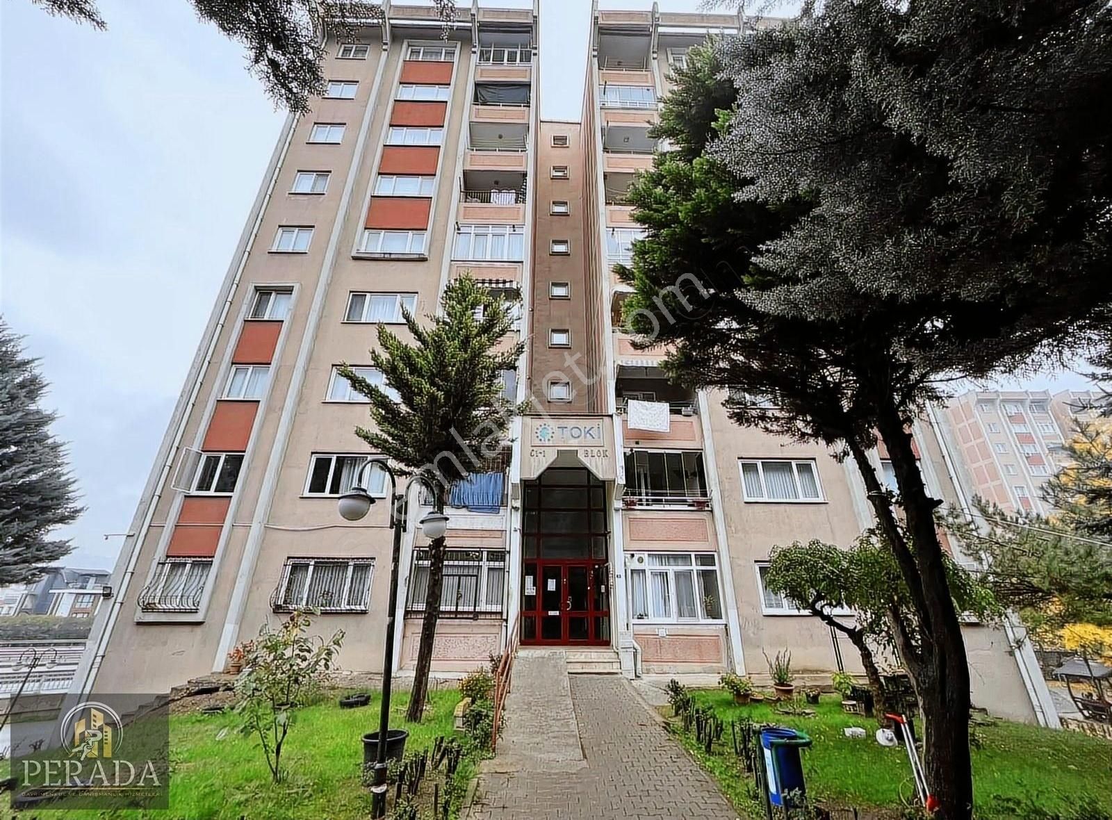 İzmit Tavşantepe Satılık Daire İzmit Tavşantepe Toki Konutları 3+1 Ara Kat 120m2 Boş Daire