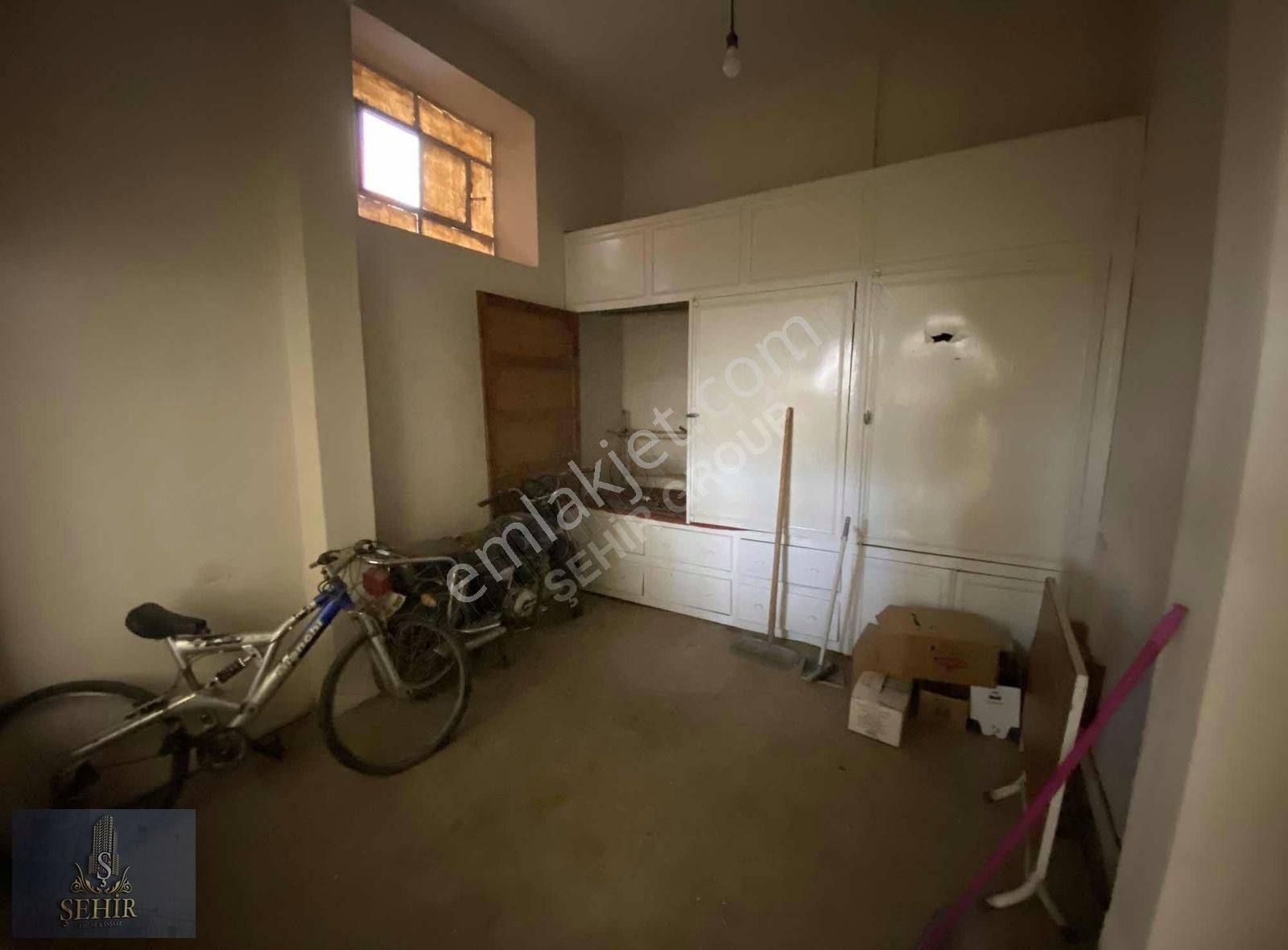 ***şehir'den***sümer Mh. Hürriyet Cd. Üzeri 170 M2 2katlı Ev** - Görsel 12