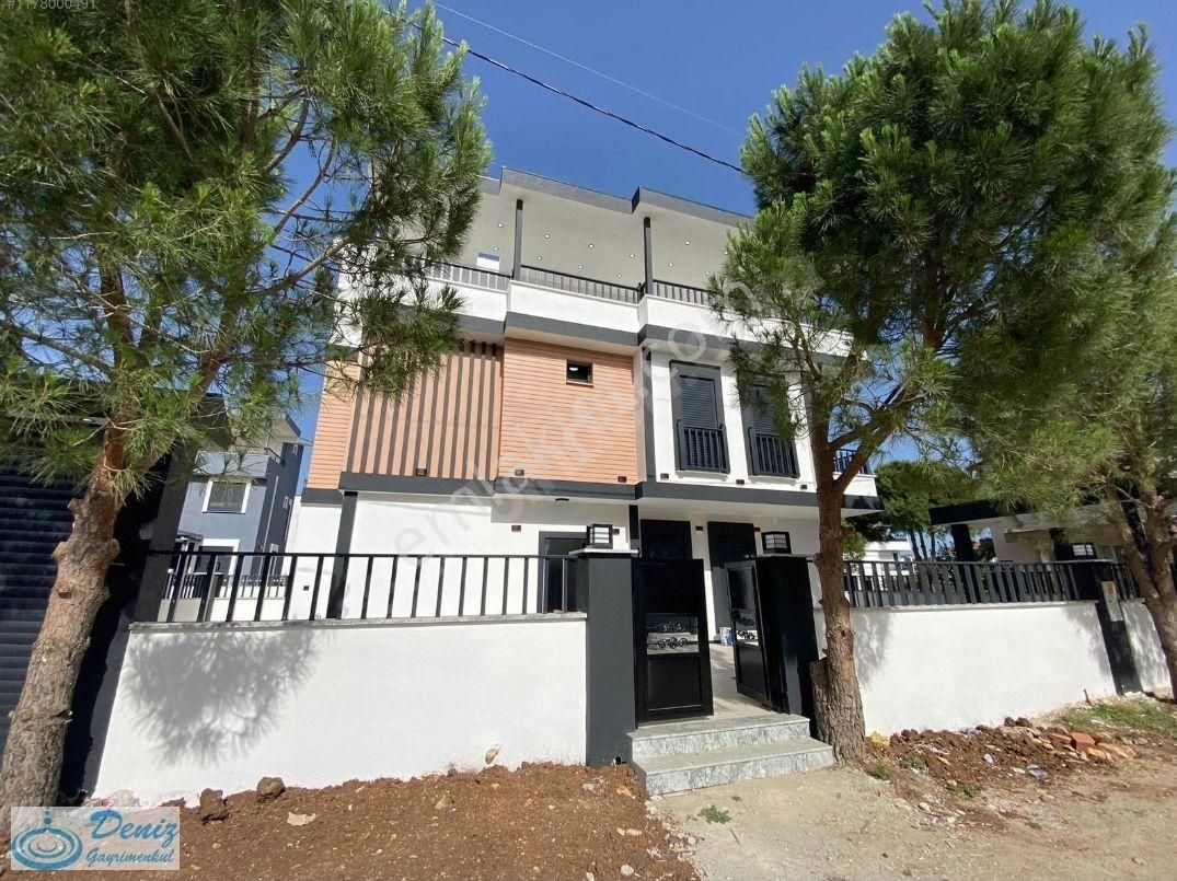 Didim Efeler Satılık Villa Didim Villalar Bölgesinde Havuzlu Garajlı Lüx 4+1 Satılık Villa