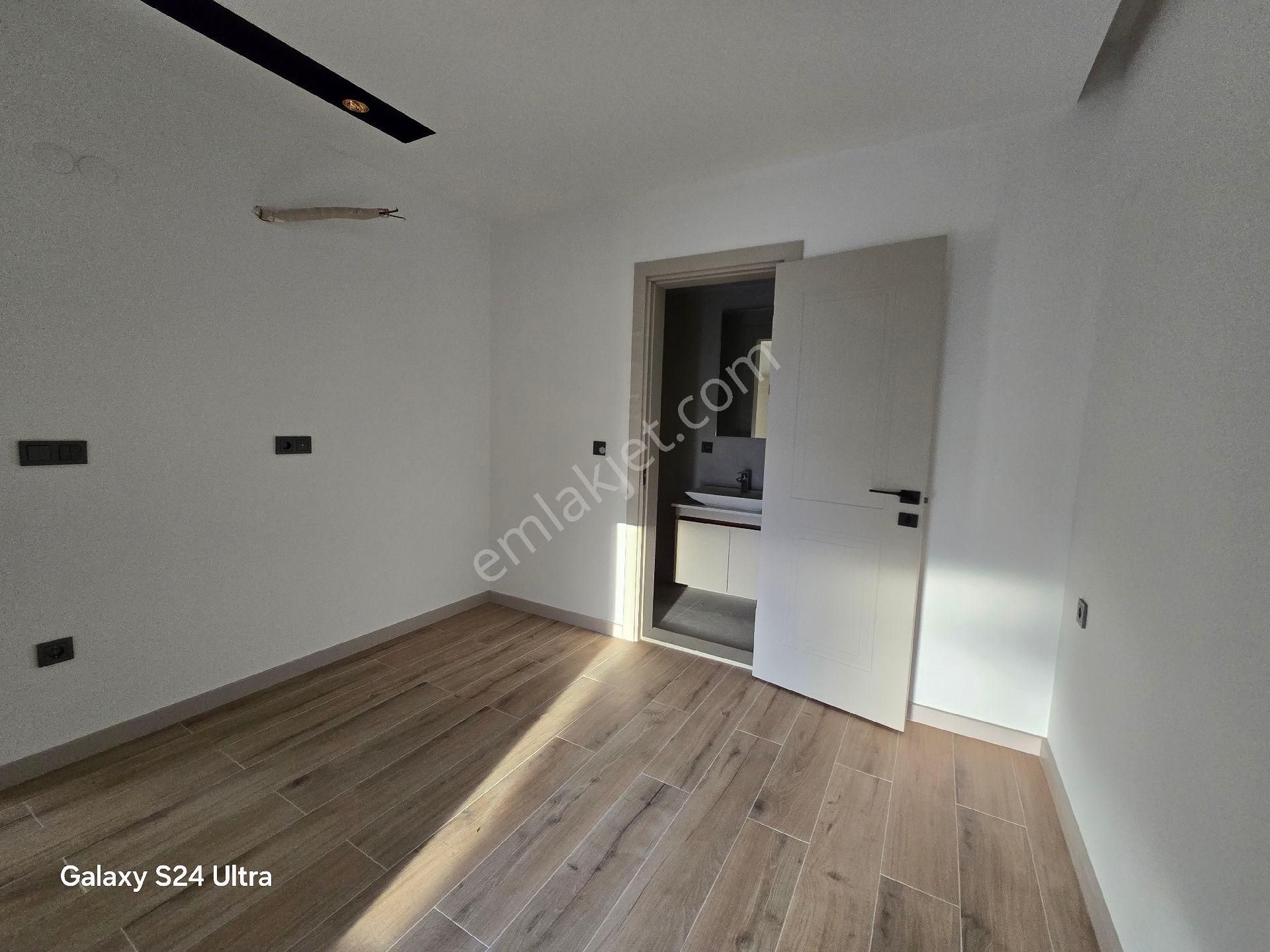 Kuşadası Değirmendere Mevkiinde Full Deniz Manzaralı 3+1 145m2 Lux Daire - Görsel 18