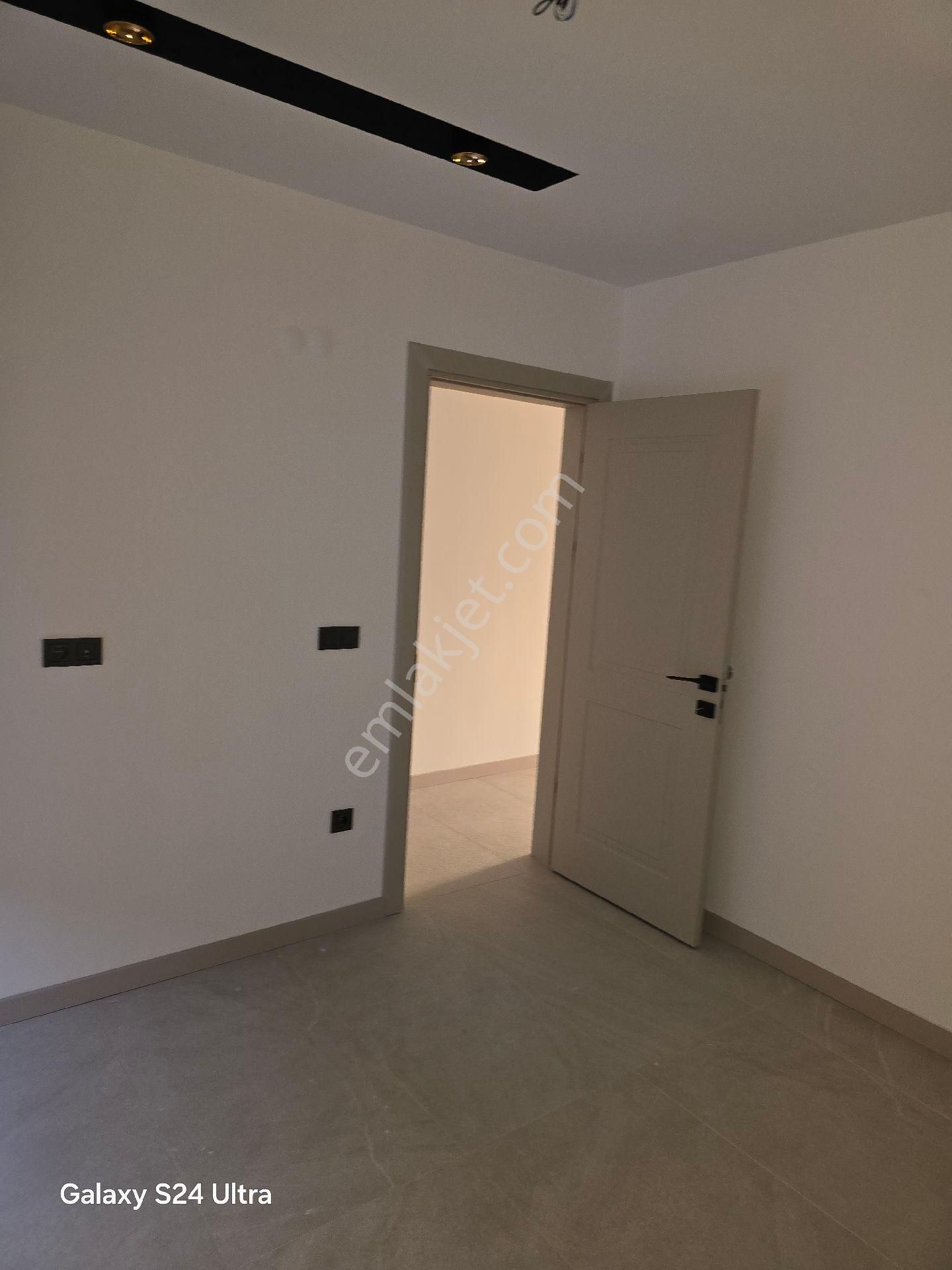 Kuşadası Değirmendere Mevkiinde Full Deniz Manzaralı 3+1 145m2 Lux Daire - Görsel 21