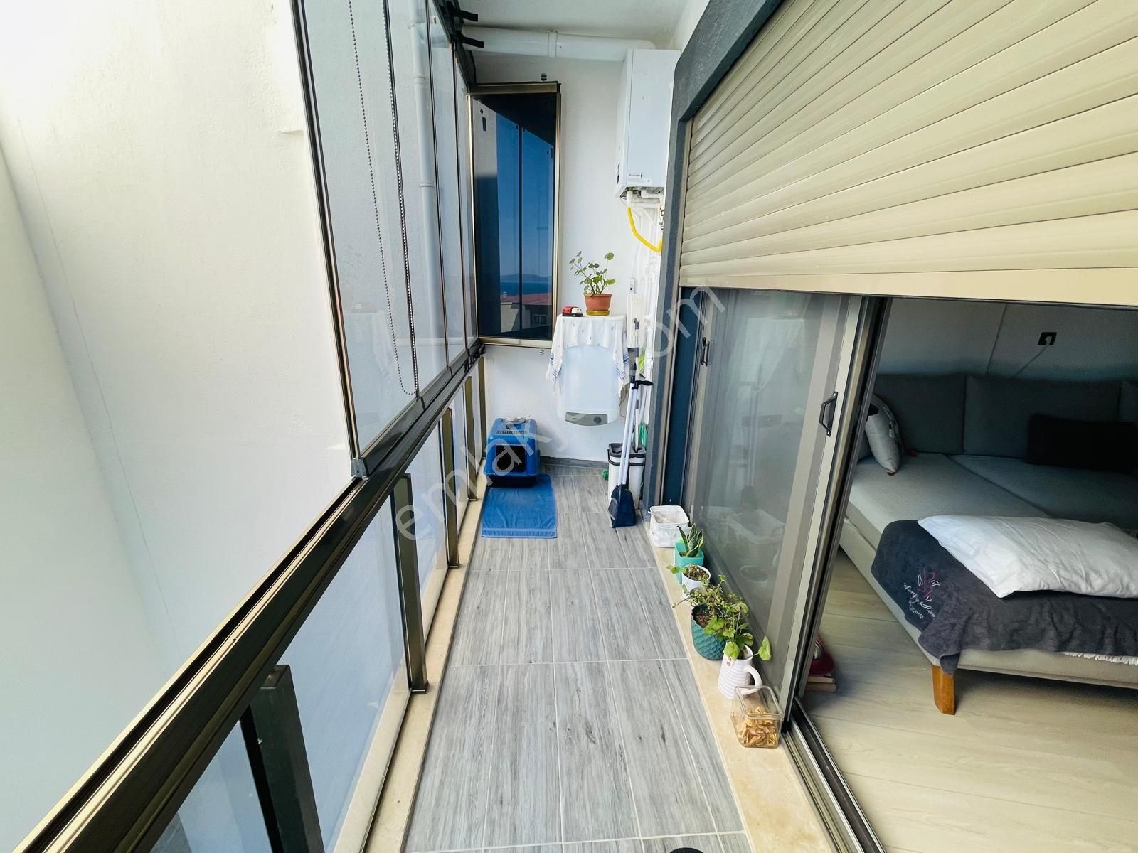 Kuşadası Değirmendere Mevkiinde Deniz Manzaralı Doğalgazlı Havuzlu Otoparklı Sitede 3+1 135m2 Daire - Görsel 18