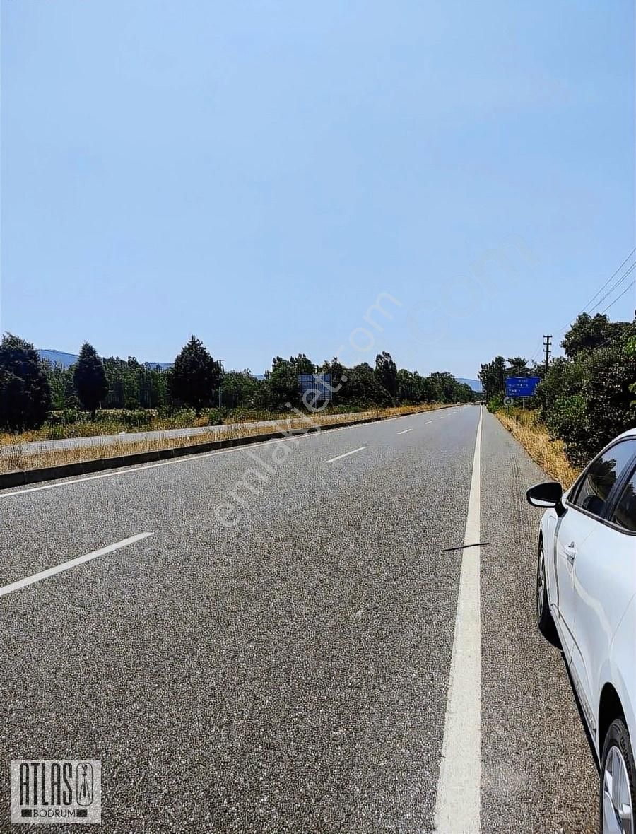 Ula Örnekköy Satılık Tarla Atlas Bodrum'dan Fethiye Karayolunda Yerleşim Alanı İçi Arazi!