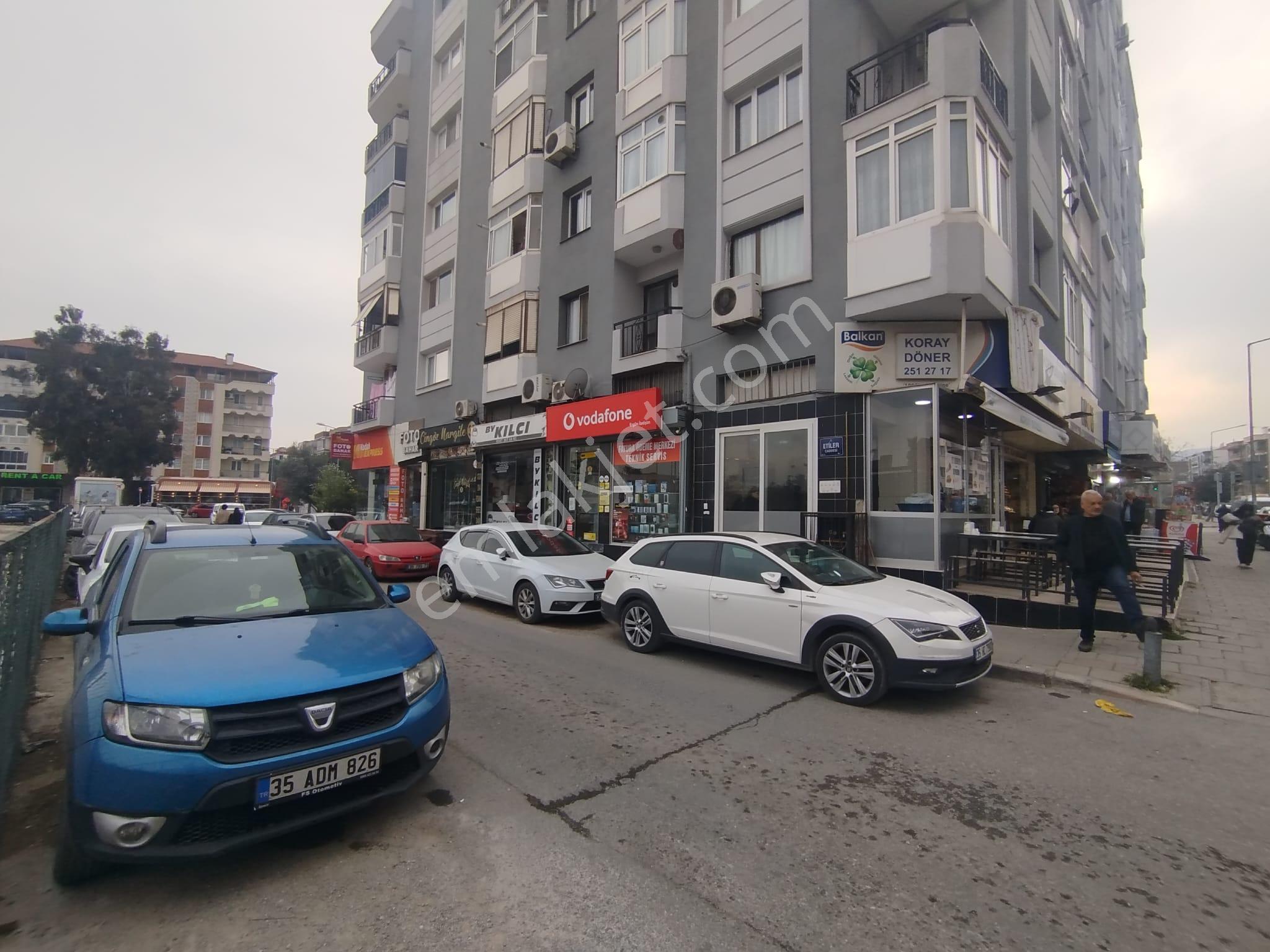Önder Caddesine Cepheli Satılık Dükkan - Görsel 8