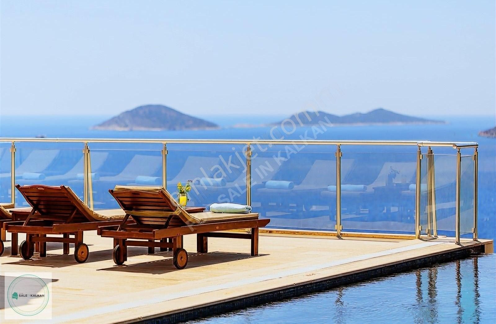 Kaş Kalkan Satılık Villa Kalamar Koyunda 6+1 Full Manzaralı Villa