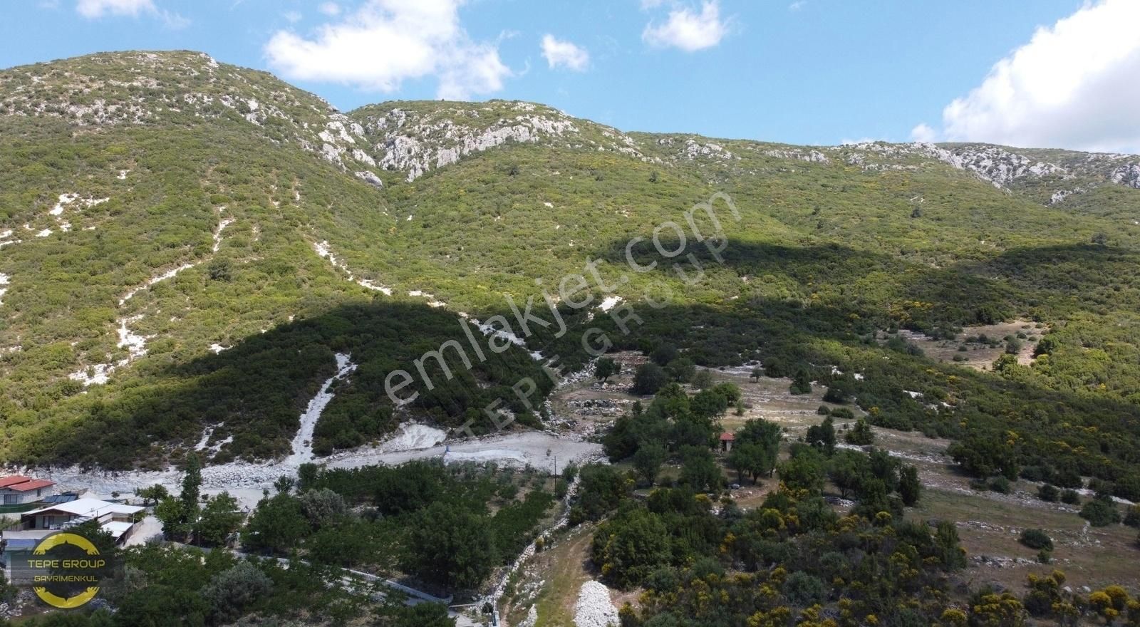 Kaş Hacıoğlan Satılık Tarla Antalya Kaş Hacıoğlan'da 1596 M2 Yatırımlık Satılık 2b Tarla