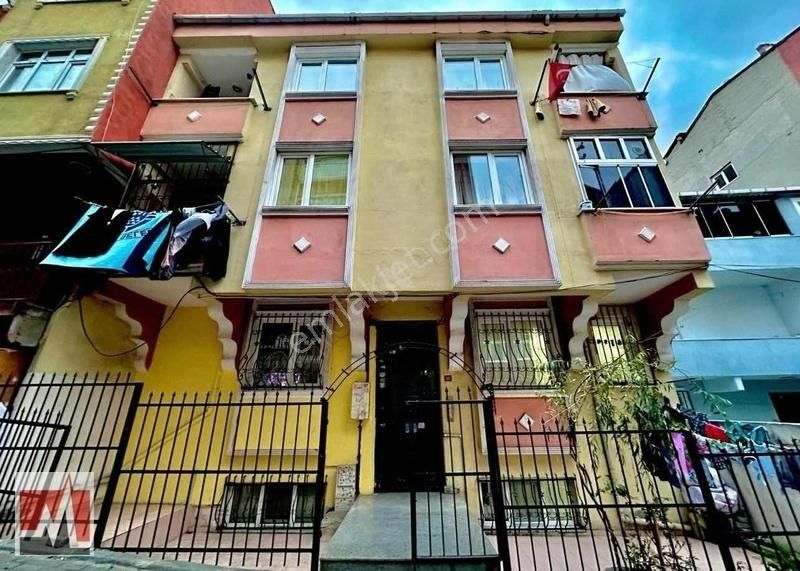 Küçükçekmece Mehmet Akif Satılık Daire Satılık Kat/1 83m2 & Kat Mülkiyetli İskanlı Daire