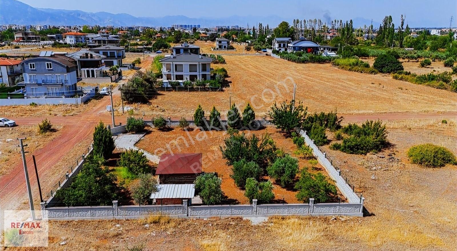 Döşemealtı Altınkale Satılık Villa İmarlı Antalya Döşemealtı Altınkale'de Satılık 960 M2 Villa İmarlı Arsa