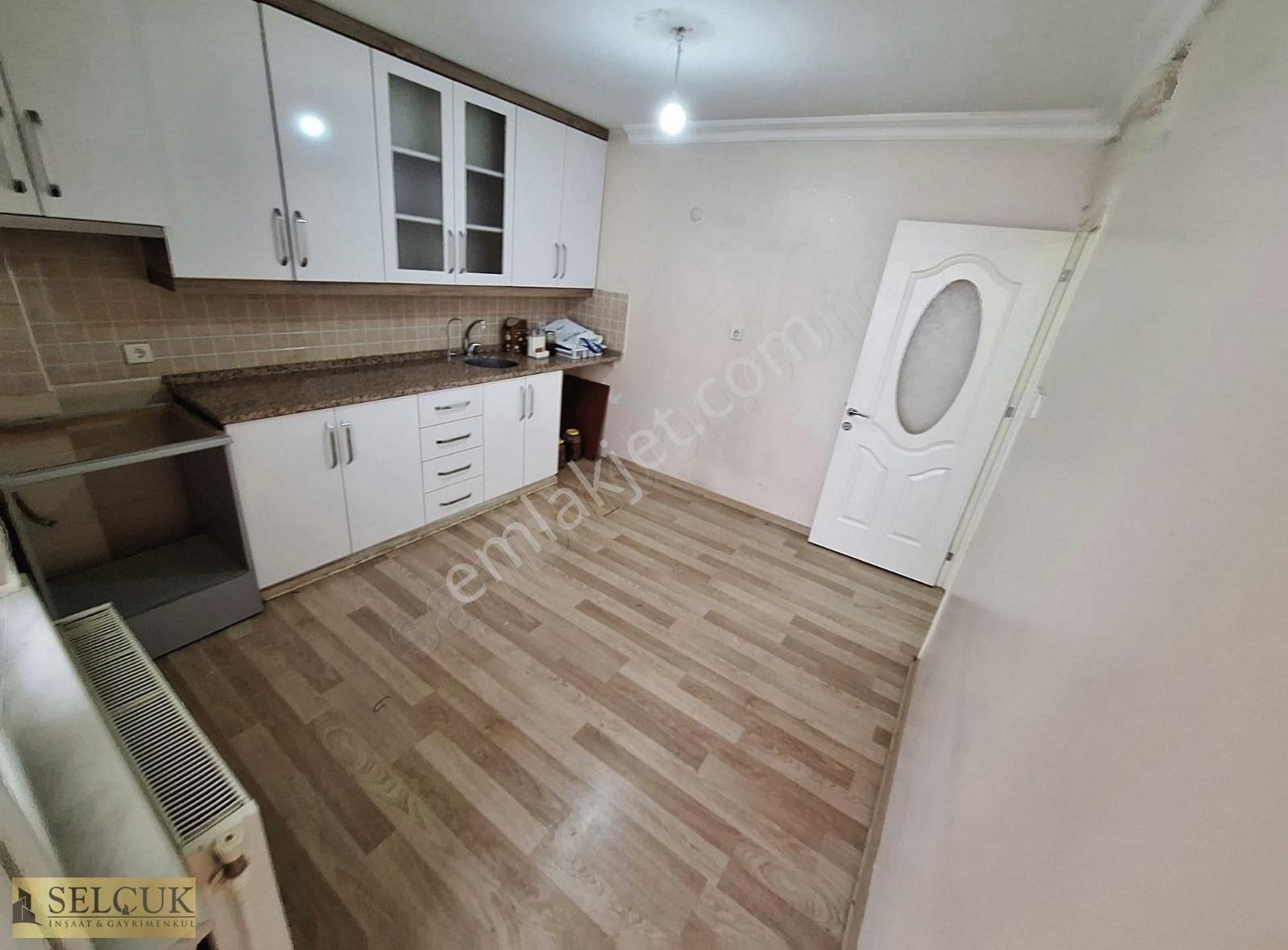 Yunusemre Mutlu Satılık Daire Selçuktan Mutlu Mah 3+1 130m2 Full Lüks Geniş Satılık Daire