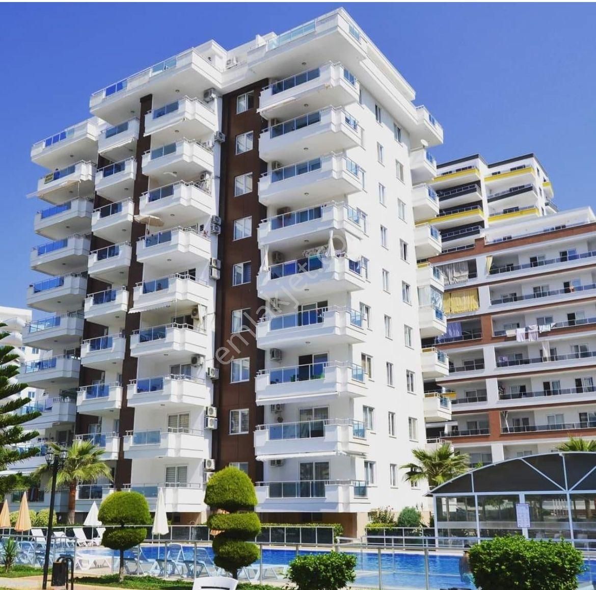 Alanya Mahmutlar Satılık Daire Alanya Mahmutlar My World Rezidance 1+1:68m2 Eşyalı Satılık Daire