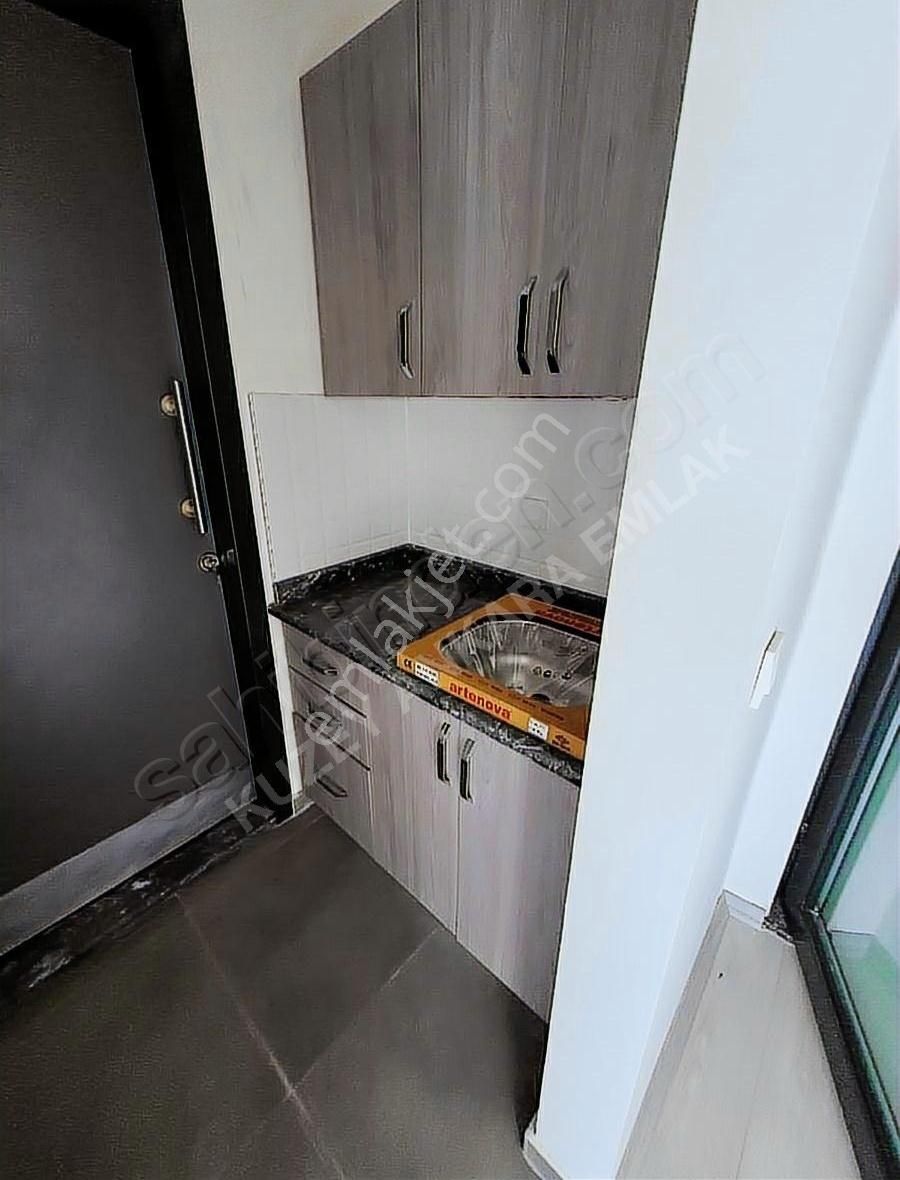 Ofis 110 Muhteşem Lokasyon Metro Çıkışı 28 M2 Ankara Manzaralı - Görsel 13