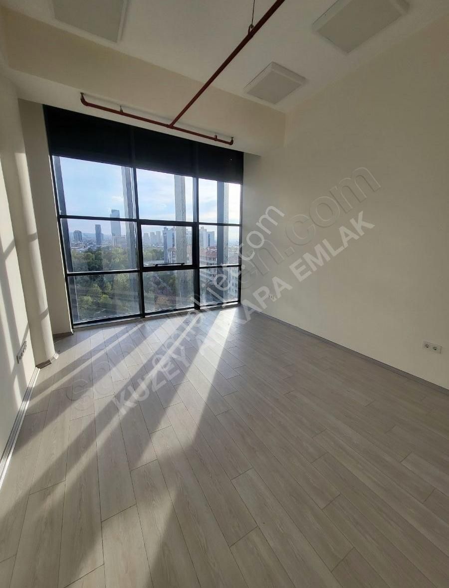 Ofis 110 Muhteşem Lokasyon Metro Çıkışı 28 M2 Ankara Manzaralı - Görsel 7