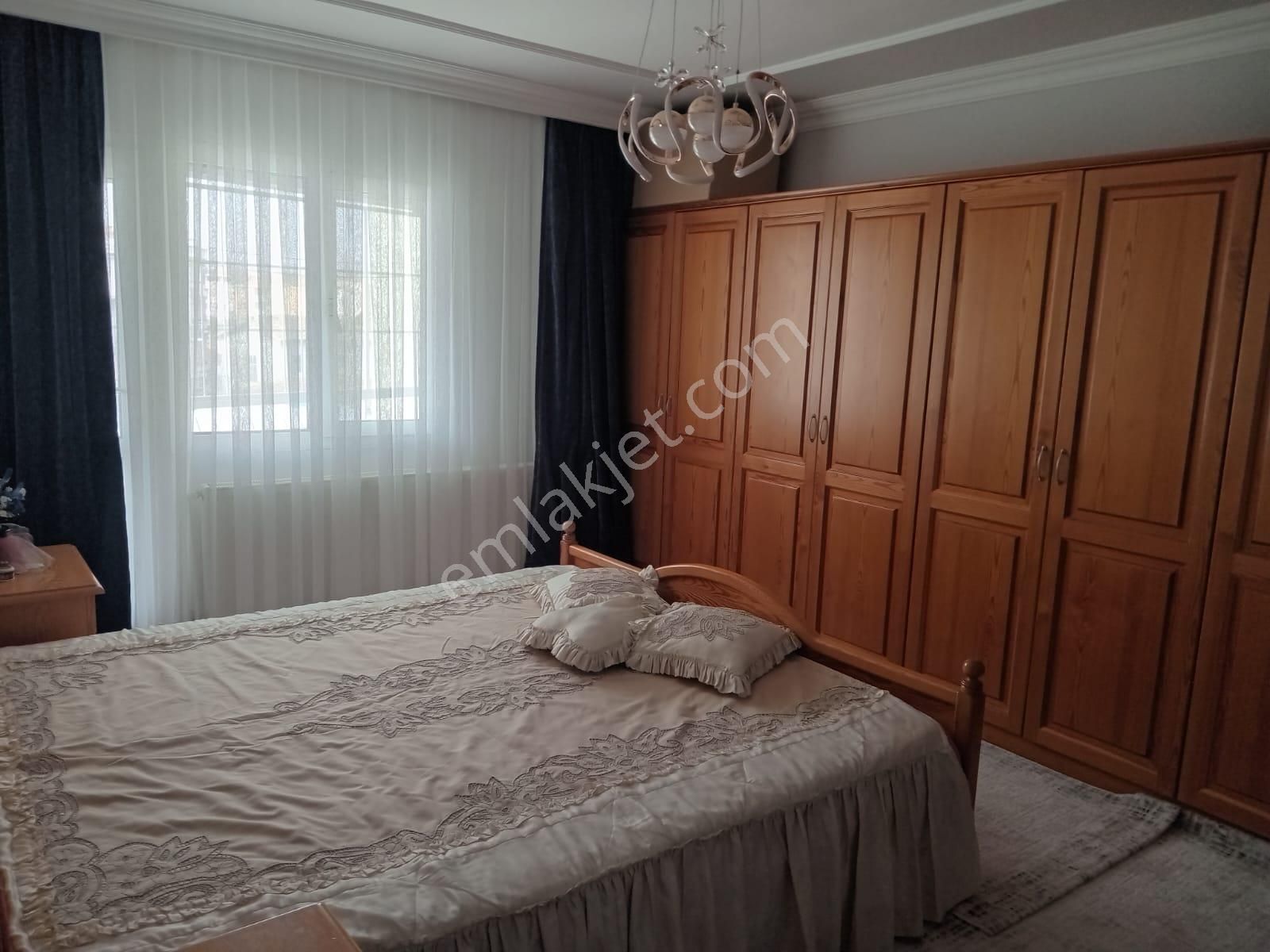 Tahir'ün Caddesi Satılık 160 M2 Ara Kat Daire (emin'den) - Görsel 11