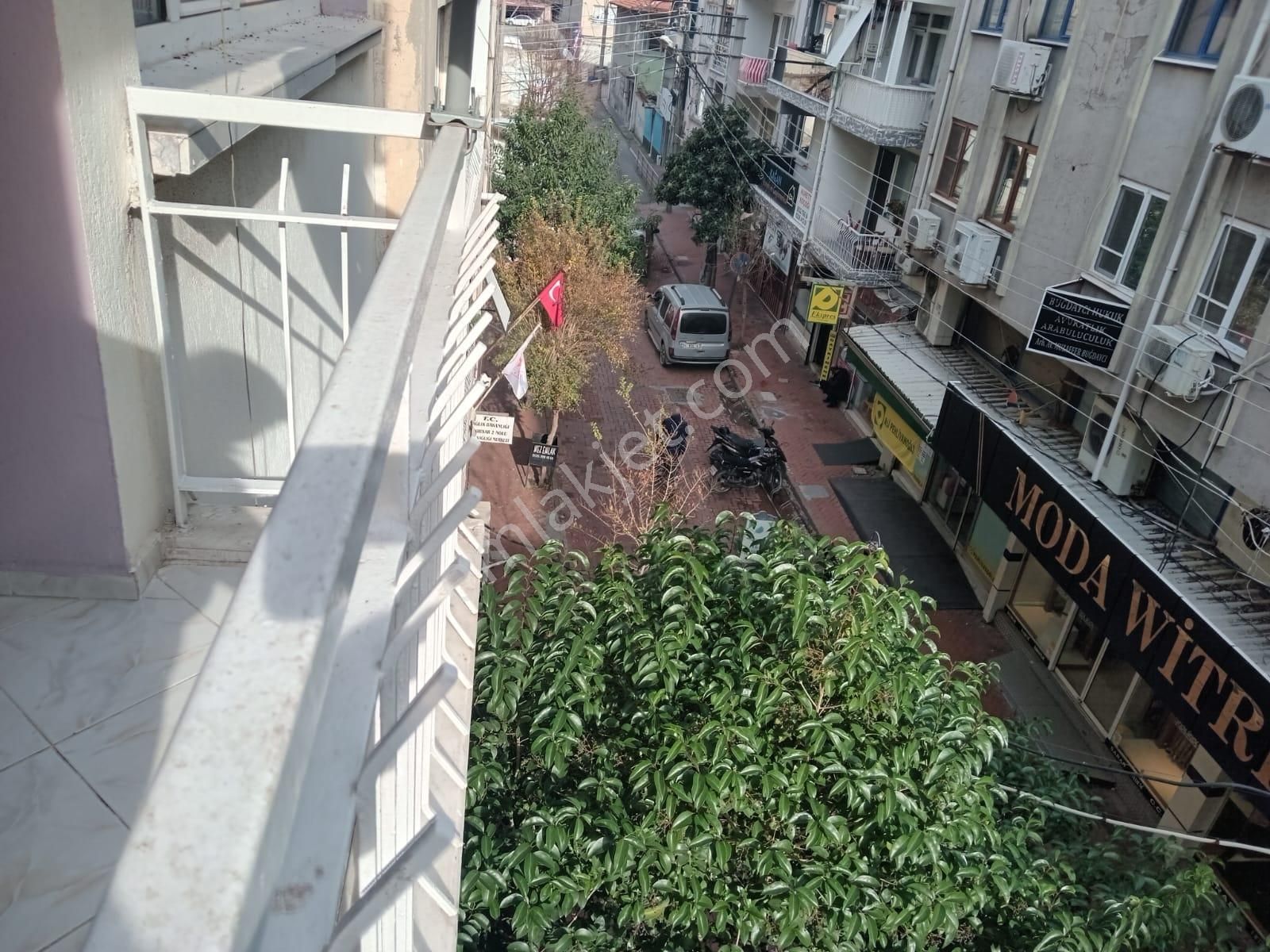 Tahir'ün Caddesi Satılık 160 M2 Ara Kat Daire (emin'den) - Görsel 17