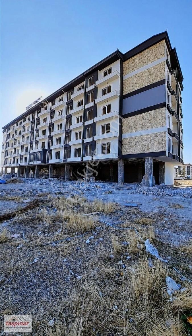 Taşpınar Gayrimenkulden Satılık M.akif Ersoy Mah.satılık 1+1