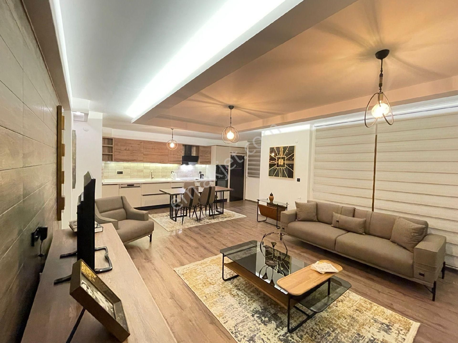 Kuşadası Değirmendere Mevkiinde Doğalgazlı Yerden Isıtmalı Havuzlu Sitede 3+1 140m2 Lux Daire - Görsel 23