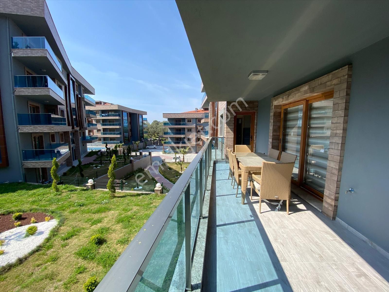 Kuşadası Değirmendere Mevkiinde Doğalgazlı Yerden Isıtmalı Havuzlu Sitede 3+1 140m2 Lux Daire - Görsel 31