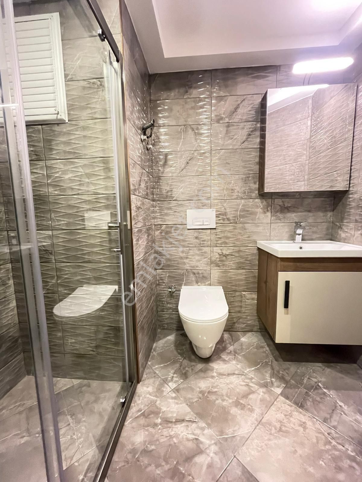 Kuşadası Değirmendere Mevkiinde Doğalgazlı Yerden Isıtmalı Havuzlu Sitede 3+1 140m2 Lux Daire - Görsel 19