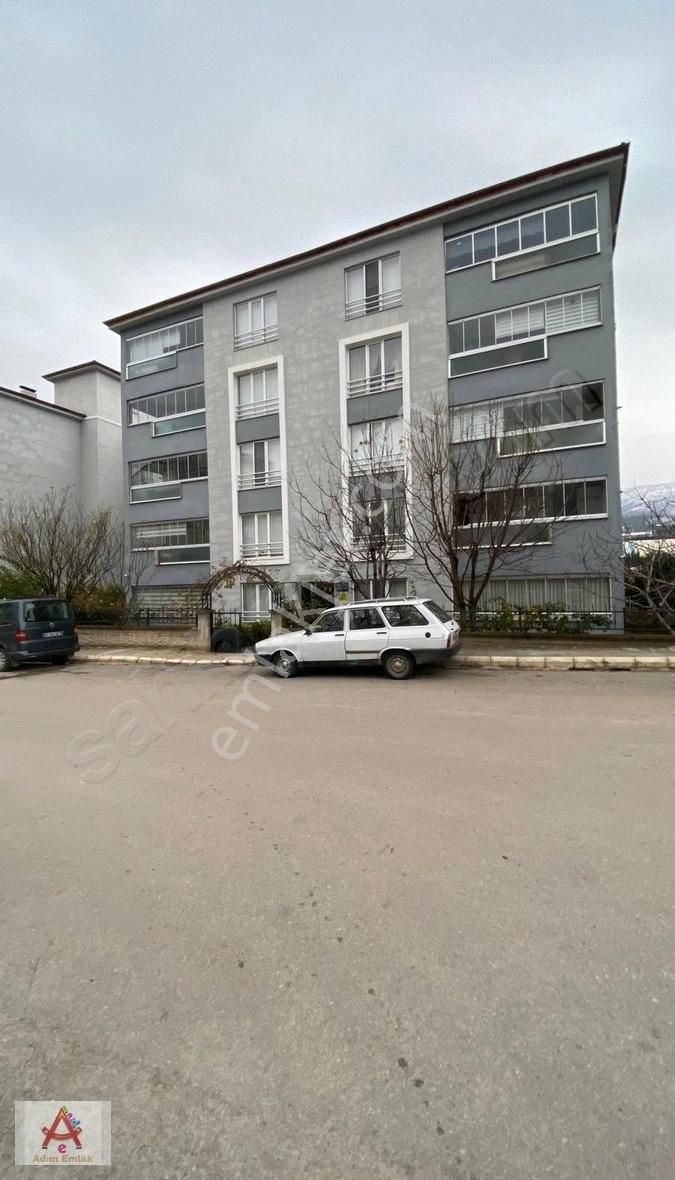 Amasya Merkez Şeyhcui Satılık Daire Adım Emlak'tan Şeyhcui'de 3+1acil İhtiyactan Satılık Daire