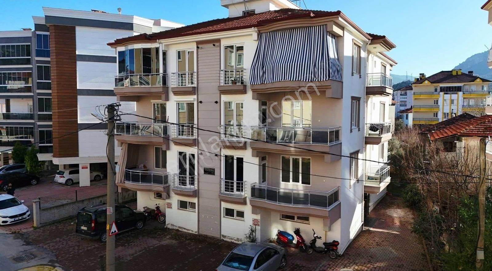 Bucak Yeni Satılık Daire Açan'dan Full Kredili 140m2 3+1 Daire Olabilecek En Güzel Konum