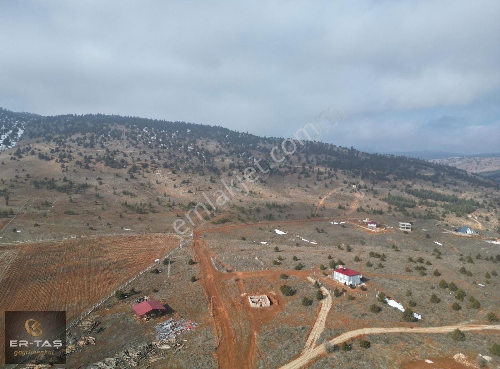 Göksun Mehmetbey Satılık Konut İmarlı Er-taş Gm'den Göksun Mehmetbey'de 2 Kat İmarlı Arsa 870m²