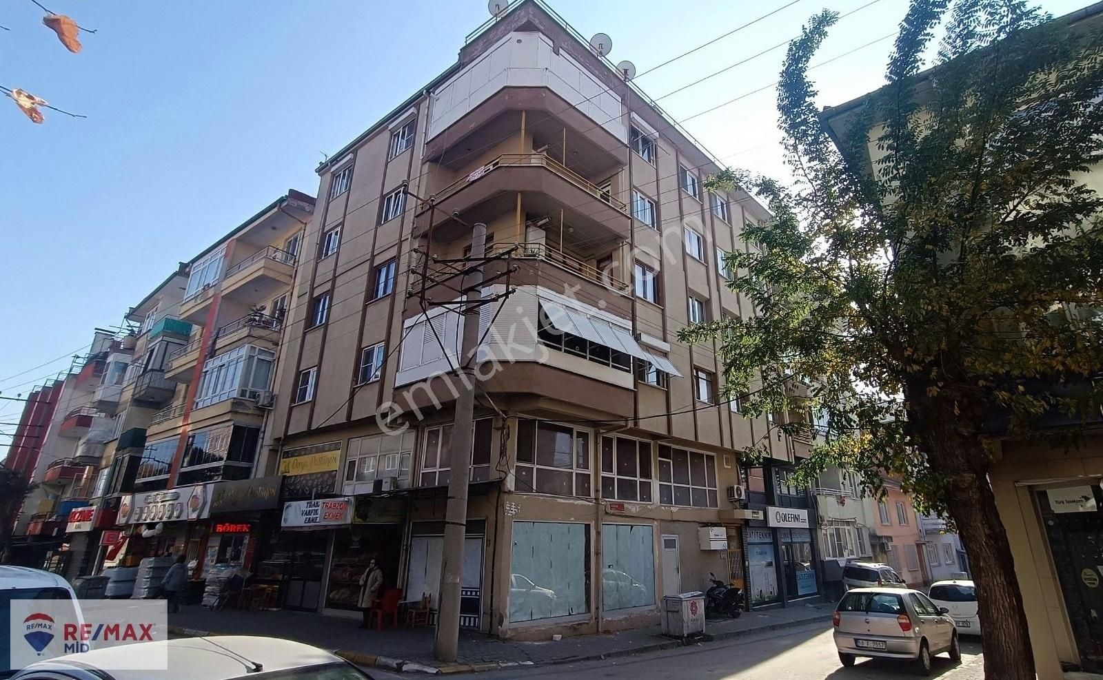 Karesi Ege Satılık Daire Remax Mid' Den Ege Mh.'de Satılık 2+1 Daire