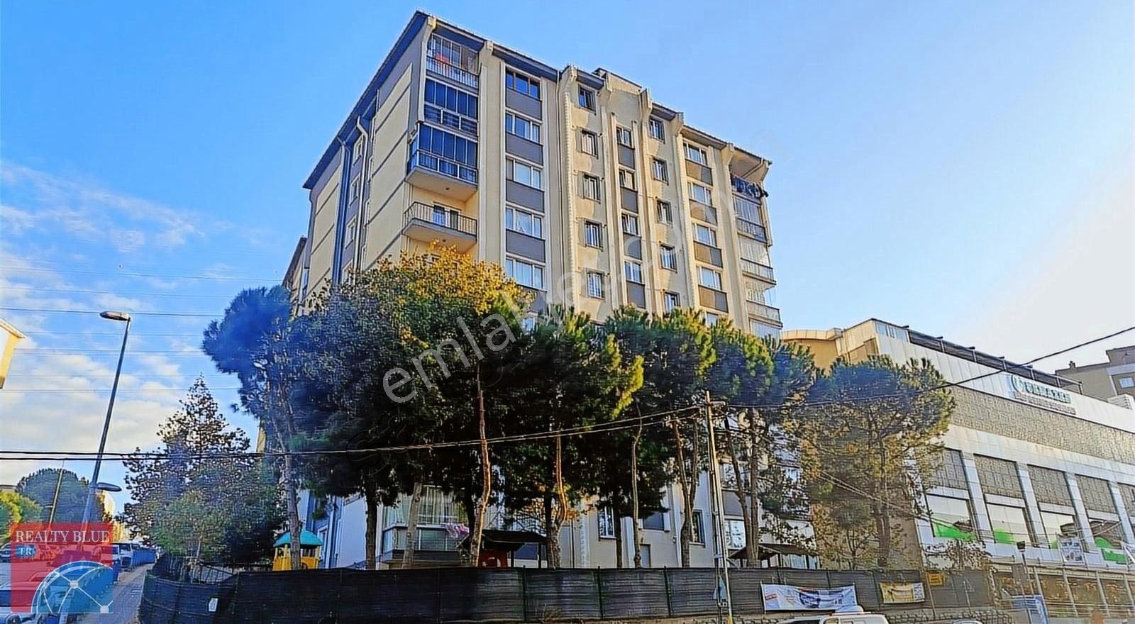 Pendik Şeyhli Satılık Daire Pendik Şeyhli Satılık Arakat Daire 2+1 Cadde Cephe