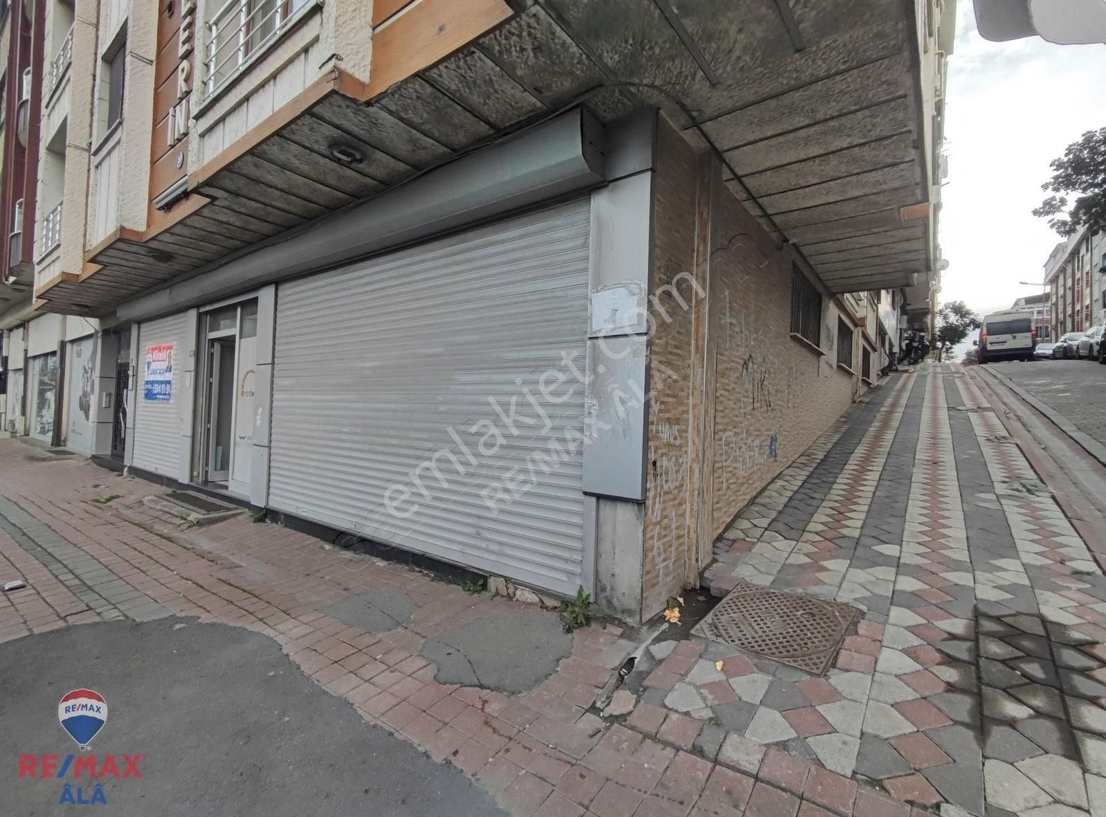 Sultangazi Cebeci Kiralık Dükkan & Mağaza Remax Enes Akay'dan 1.cebeci Caddesin'de Kiralık 270m² Dükkan