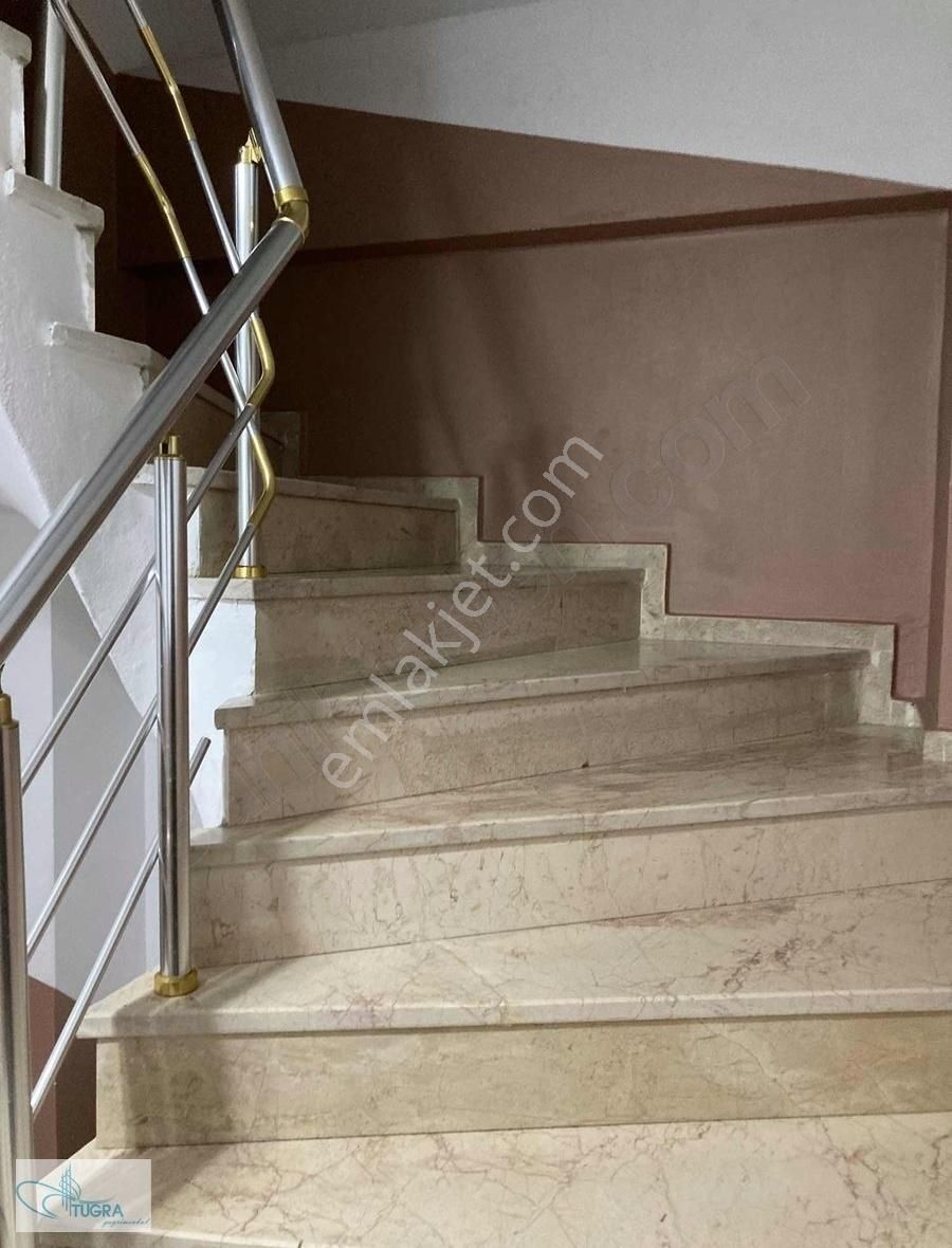 Küçükçekmece Halkalı Merkez Satılık Daire Halkalı Meydanda 180m2 Dublex 4325 000₺ Acil Satılık