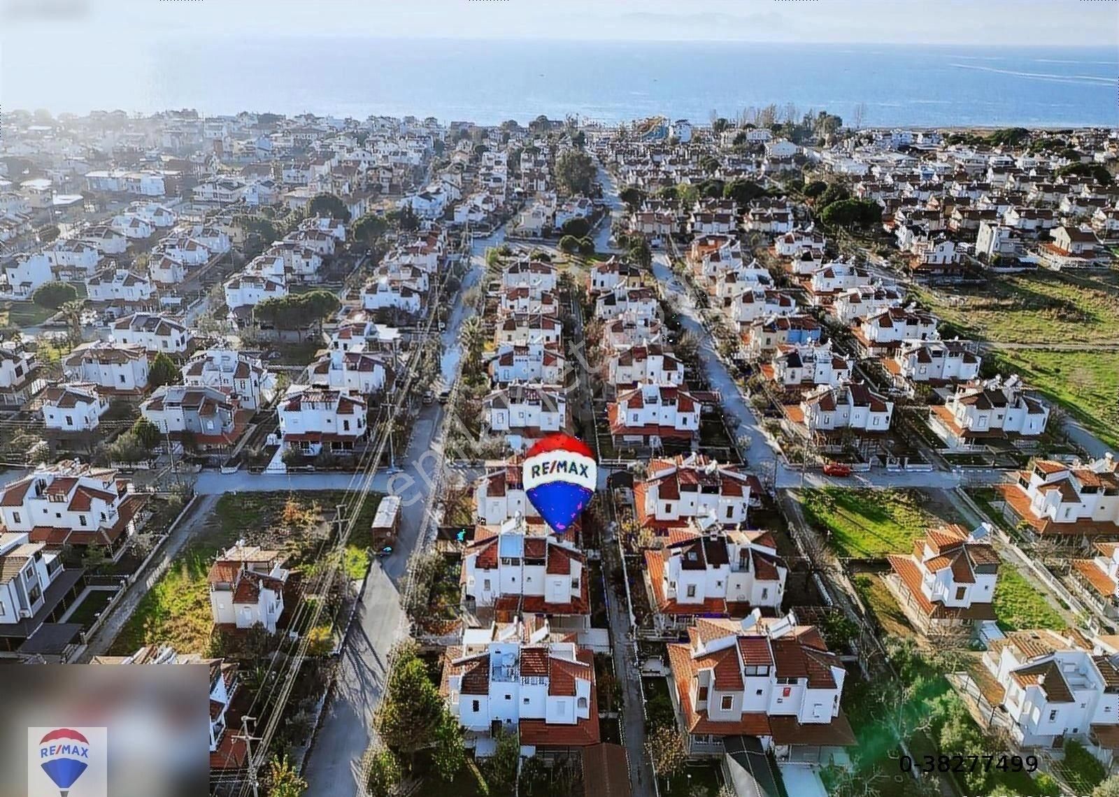 Dikili Cumhuriyet Satılık Yazlık İzmir Dikili Mutlu Sitesinde Satılık Yazlık /villa