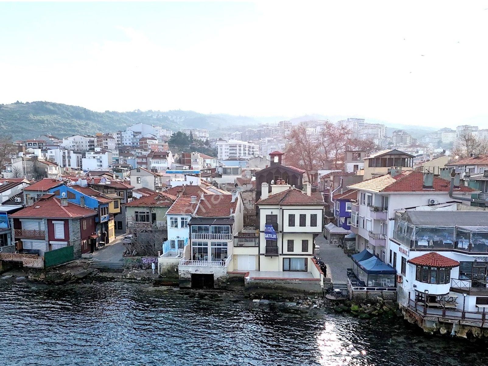 Mudanya Halitpaşa Satılık Yalı Bursa Mudanya Halitpaşa Da Denize Sıfır Satılık Yalı