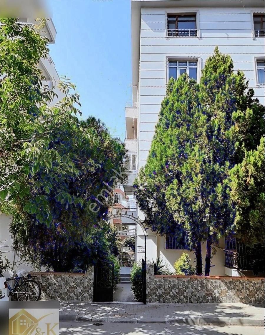Yalova Çiftlikköy 3+1 Satılık Daire - Görsel 15