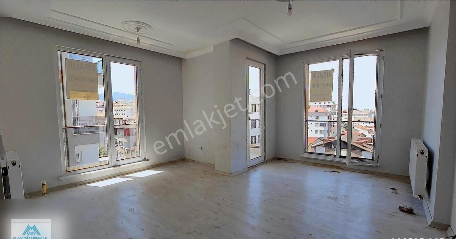 Sultanbeyli Akşemsettin Satılık Daire Cadde Üzeri Satılık 3+1 Daire