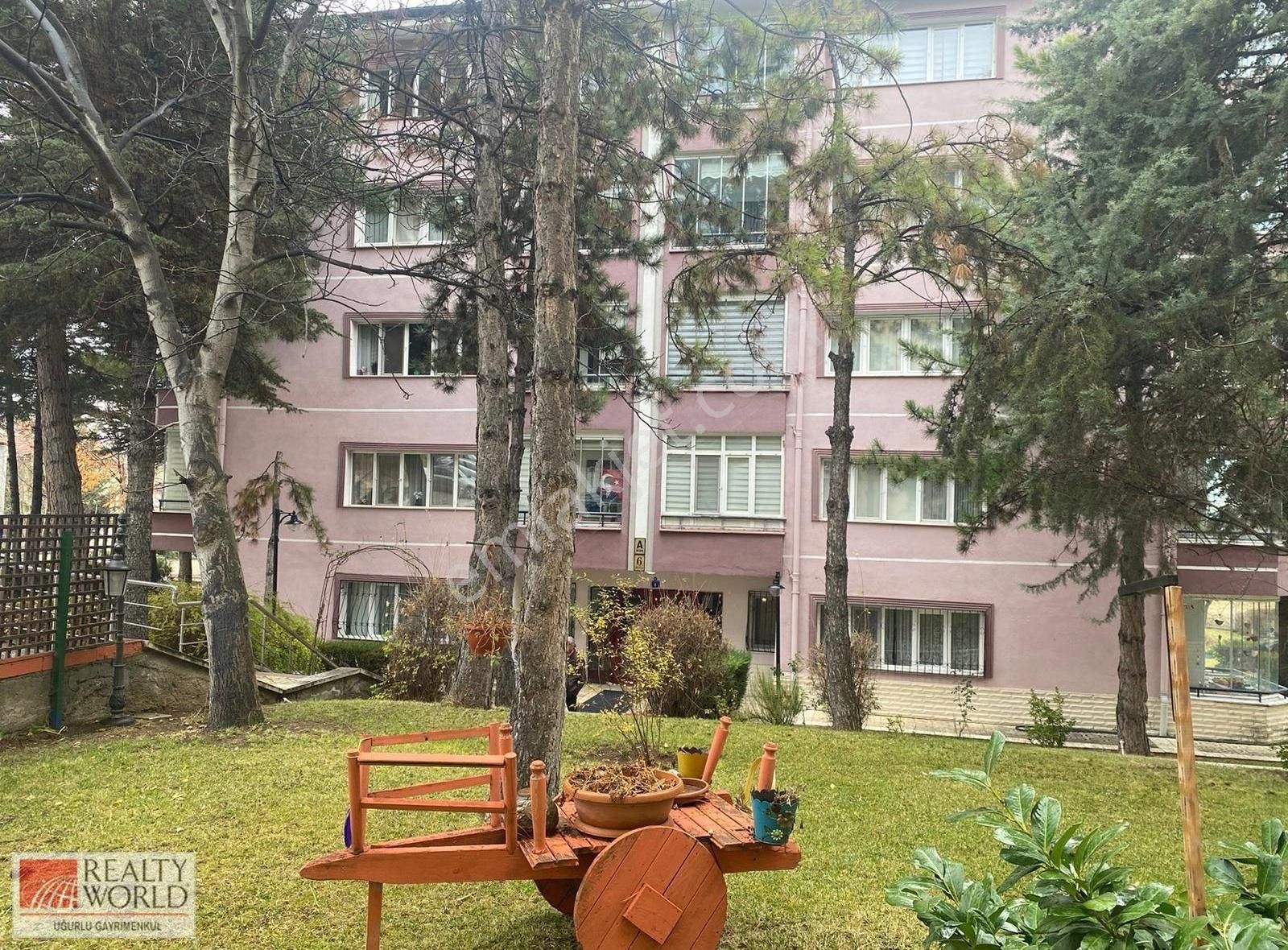 Çankaya Mutlukent Kiralık Daire Ümitköy Yuvamız Sitesi'nde Yeşillikler İçerisinde Eşyalı 3+1