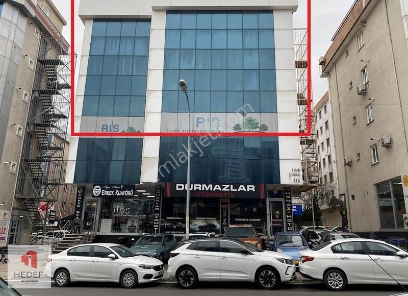 Ümraniye Mehmet Akif Kiralık Plaza Katı *orhan Kurt* Tavukçuyolu Cadde De 3kat 600m²(brüt) Plaza Katı