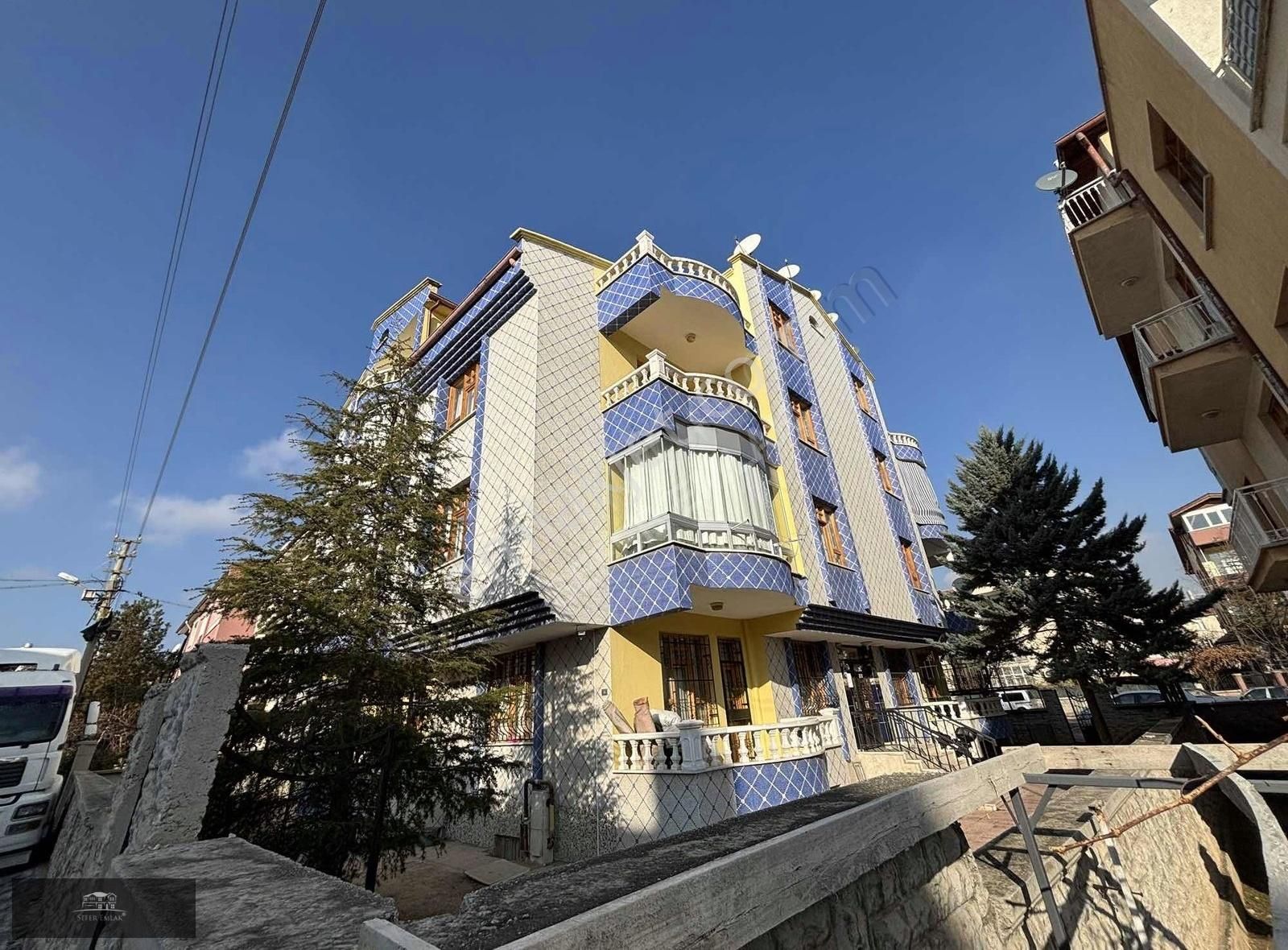 Selçuklu Sakarya Satılık Daire Sefer Emlaktan Sakarya Mah 2 Full Daire Ayrı Gırıslı 5 150 00tl