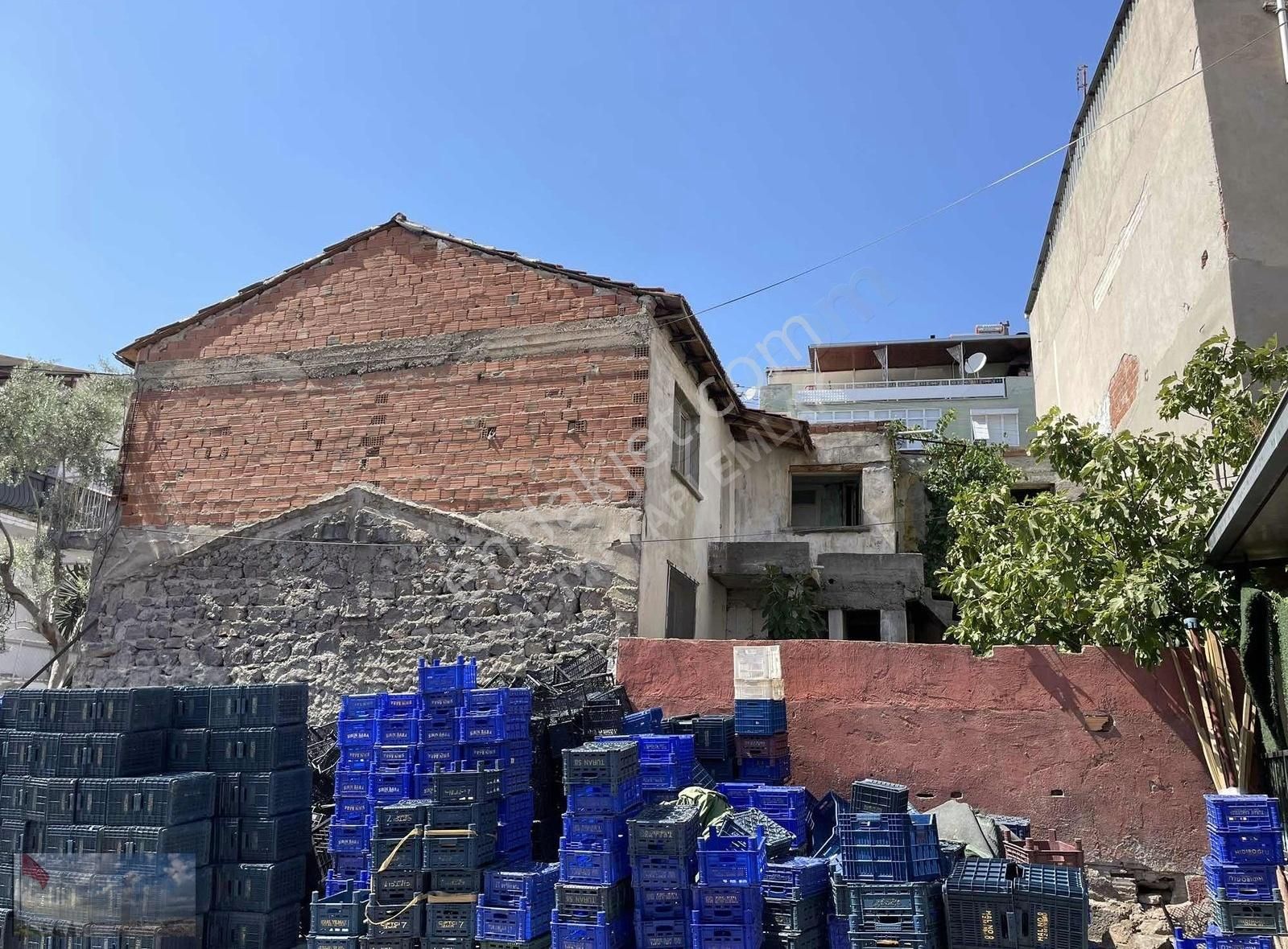 Satılık Müstakil İki Katlı Köşe Cepheli Ev - Görsel 12