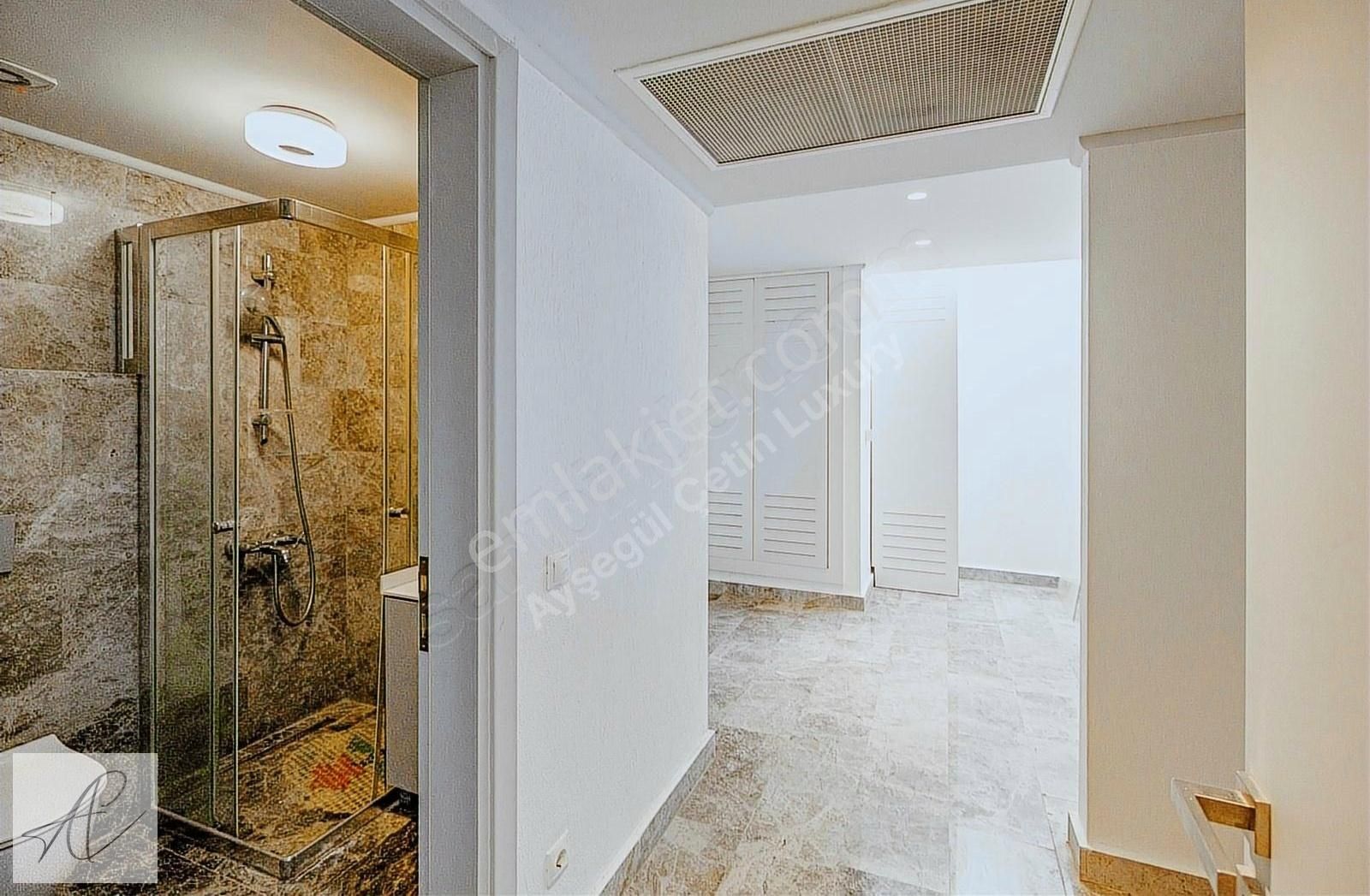 Bodrum Müskebi Satılık Villa Bodrum Ortakent Sahilde Müstakil Havuzlu Lüks Villa