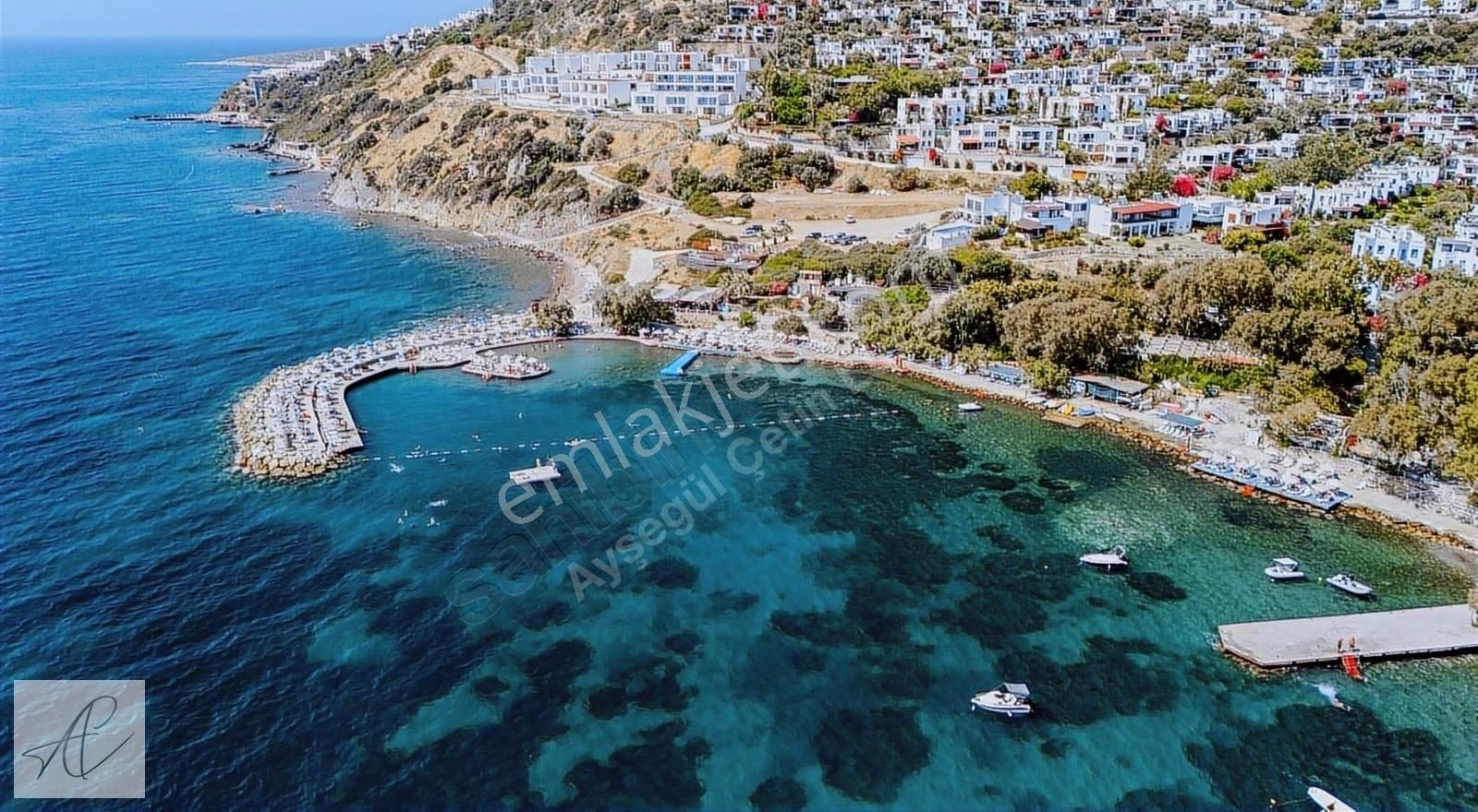 Bodrum Koyunbaba Satılık Villa Gümüşlük Yalı Evleri'nde Denize Sıfır Villa